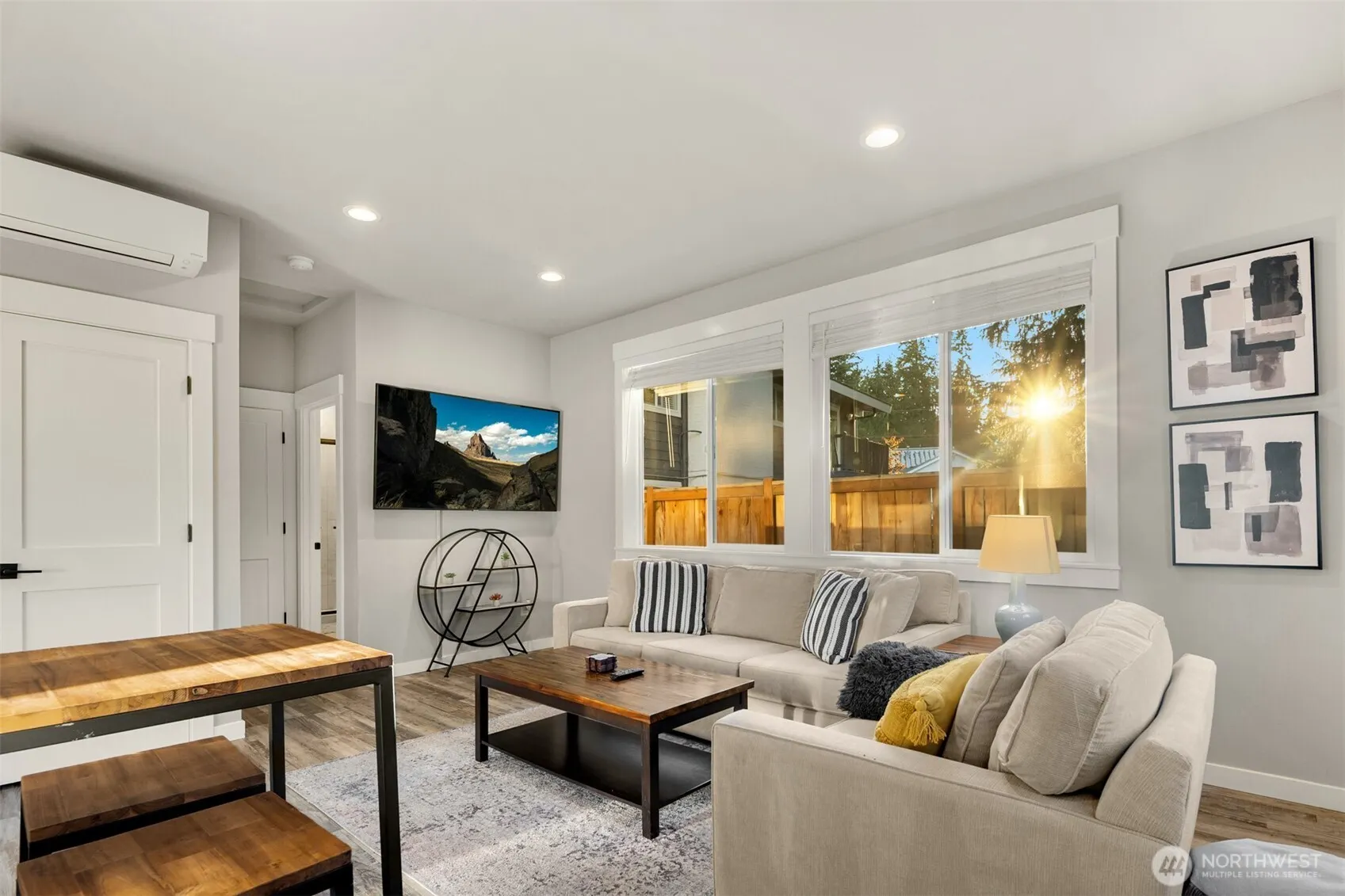 13005 NE 73rd Street #2, Kirkland, WA 98033