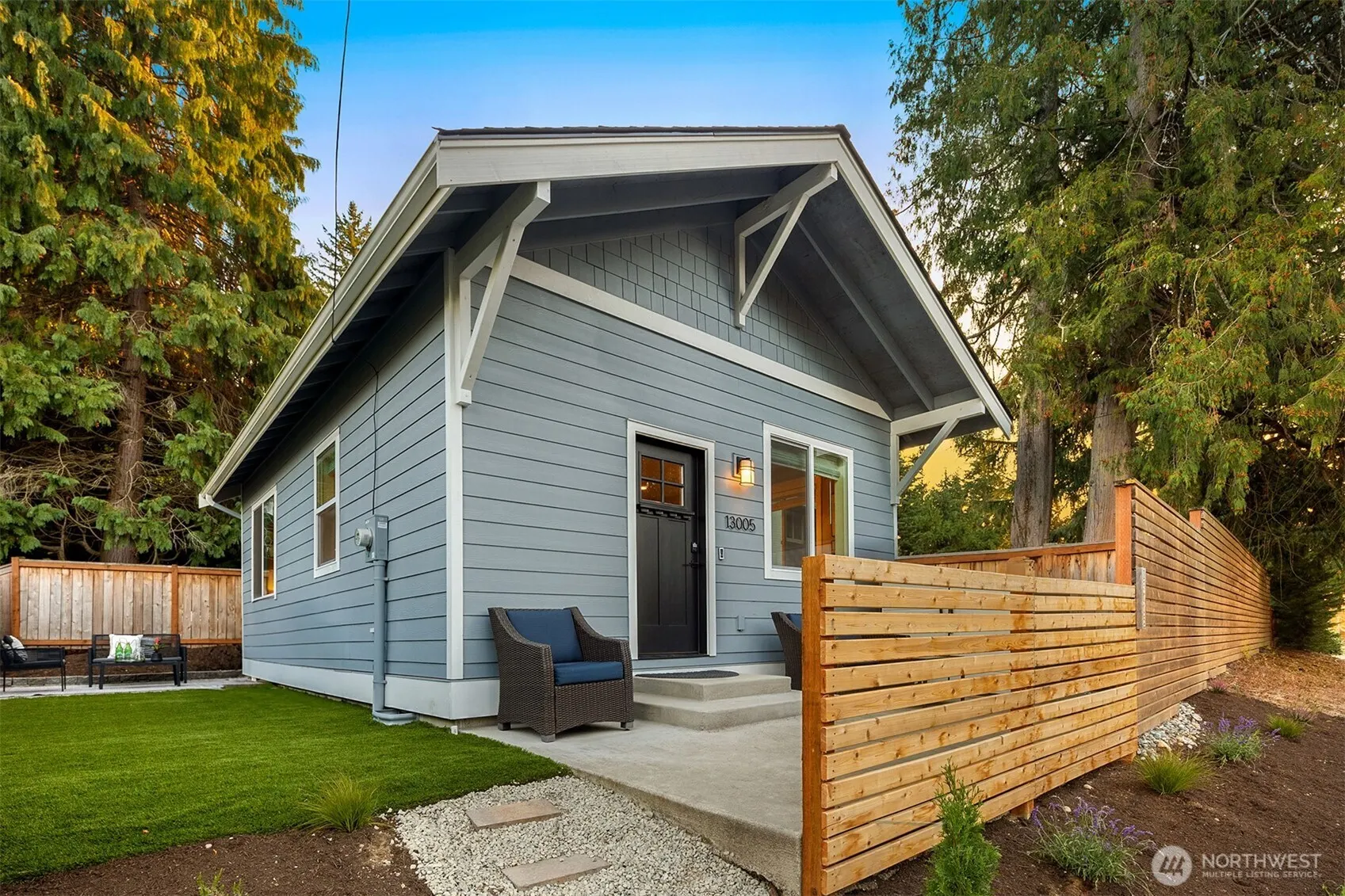13005 NE 73rd Street #2, Kirkland, WA 98033