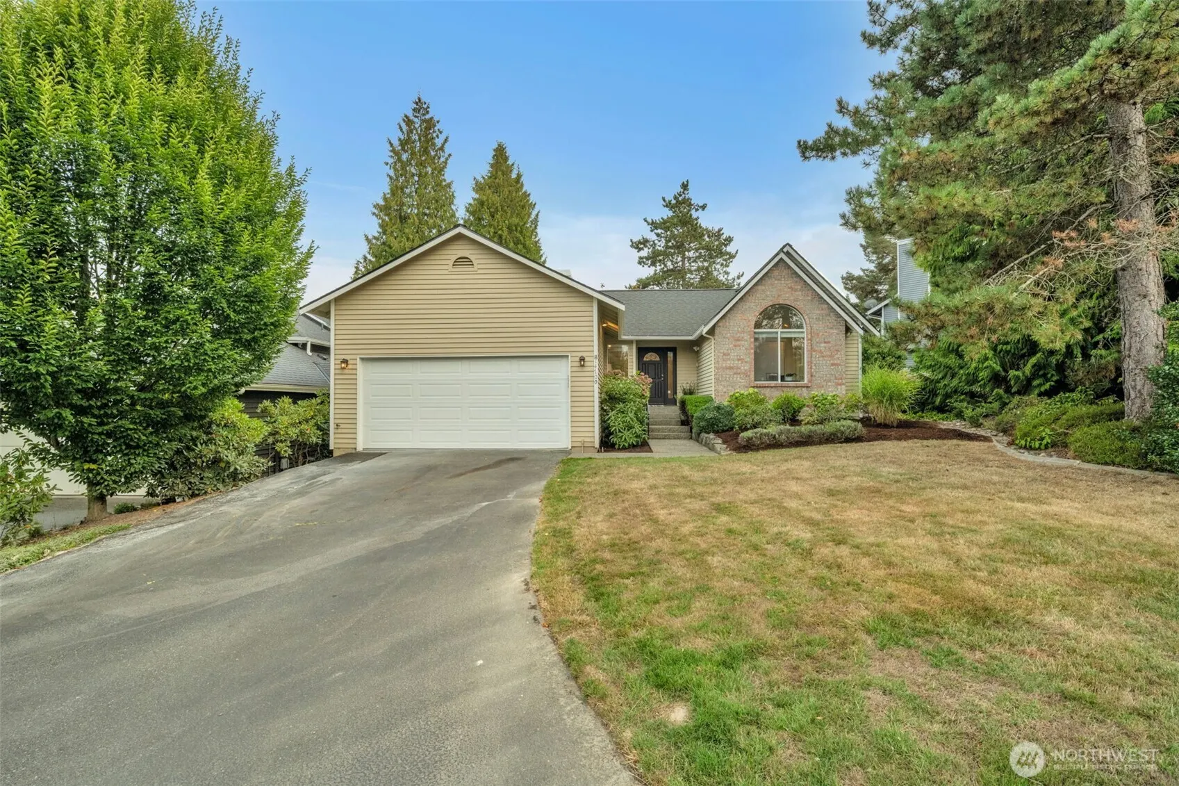 14700 NE 134th Court , Woodinville, WA 98072