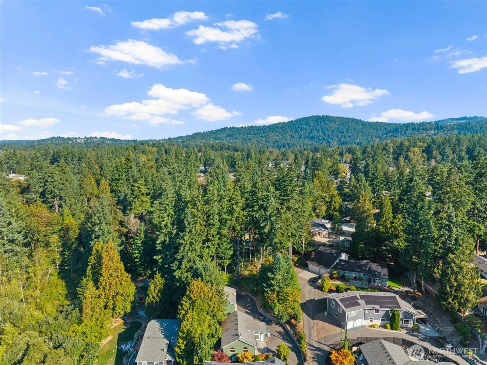 5502 NE 10th Street , Renton, WA 98059