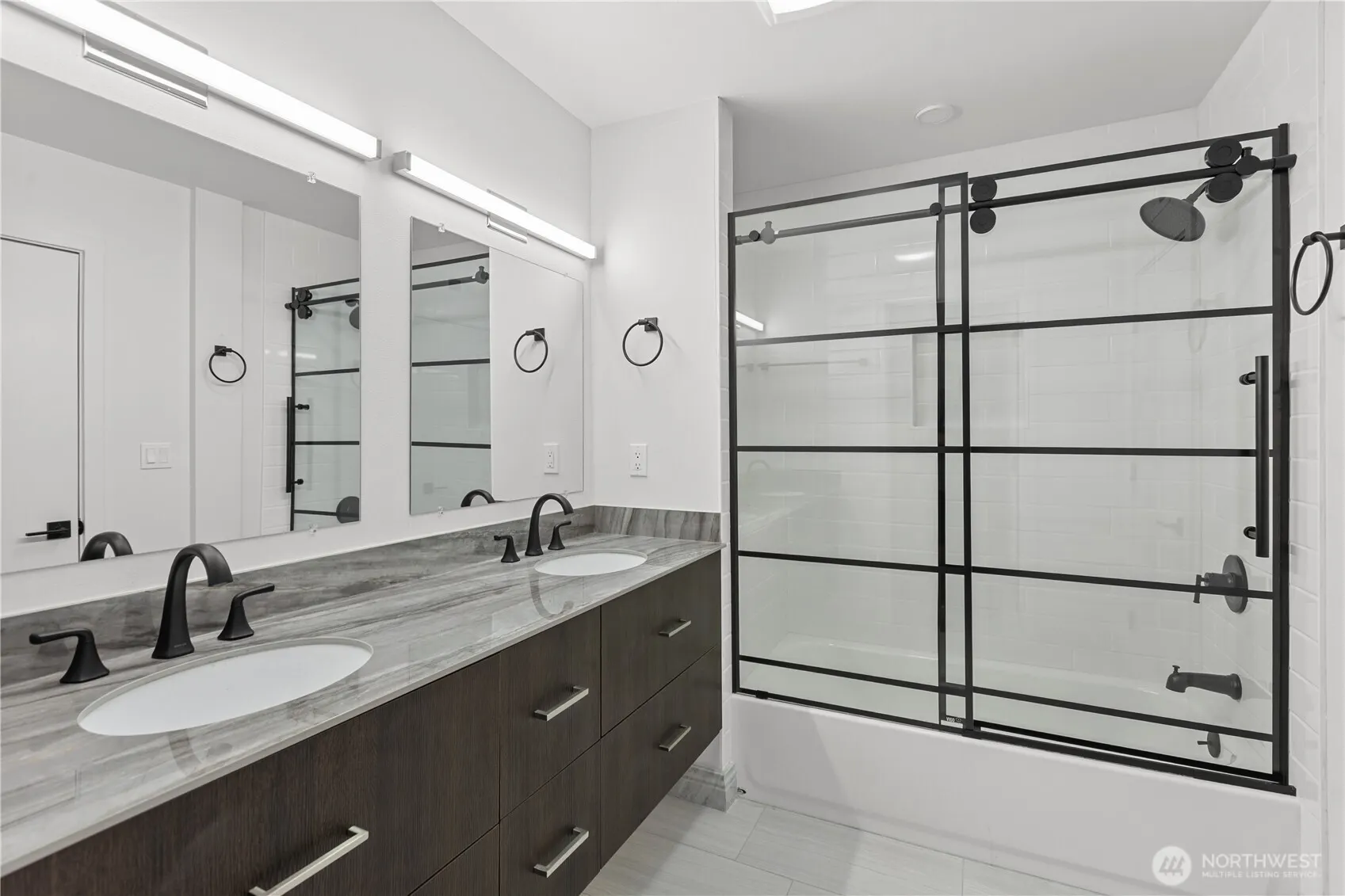 2032 123rd Avenue SE, Bellevue, WA 98005