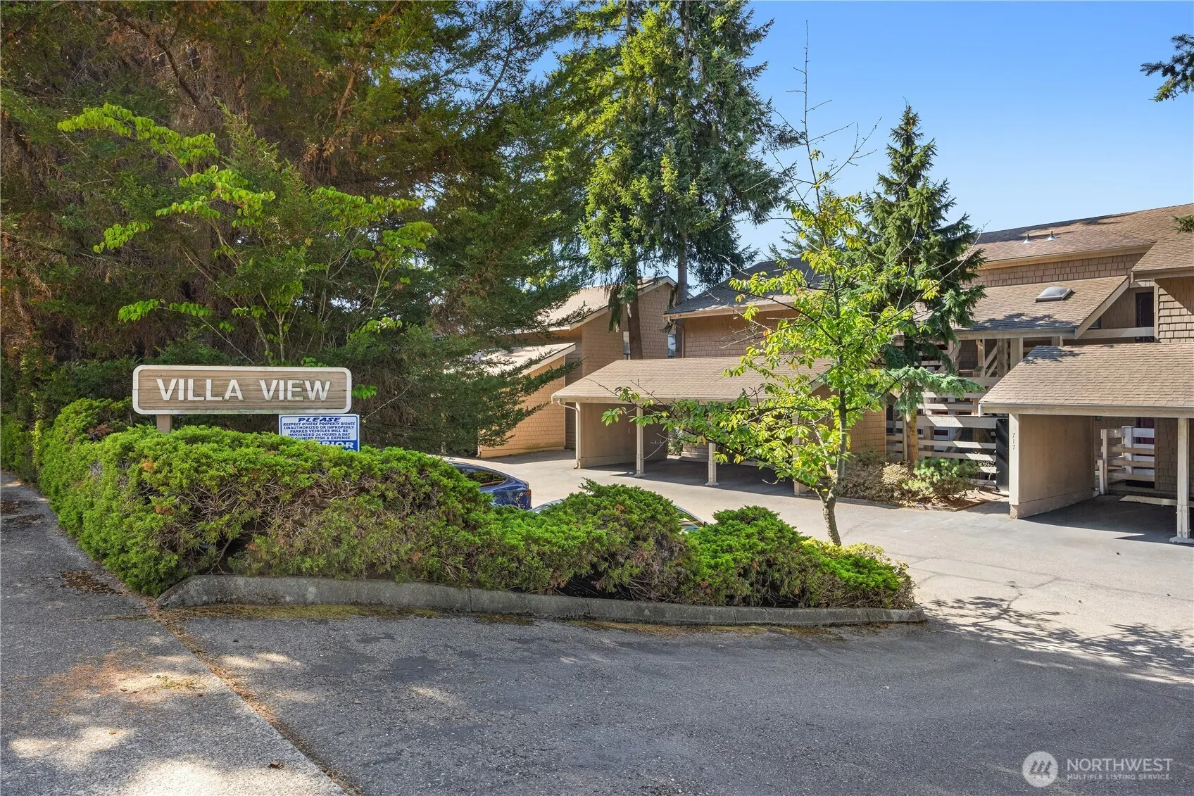717 122nd Avenue NE #B1, Bellevue, WA 98005