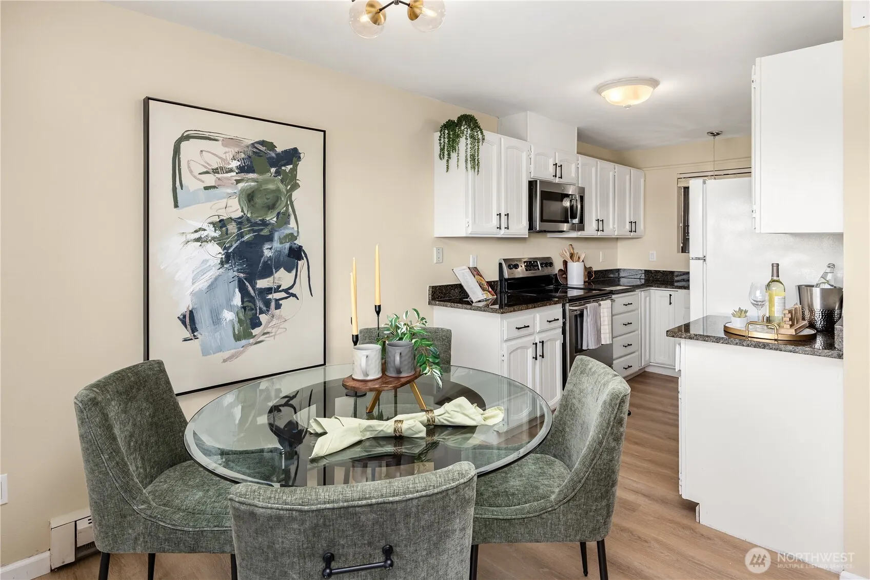 717 122nd Avenue NE #B1, Bellevue, WA 98005
