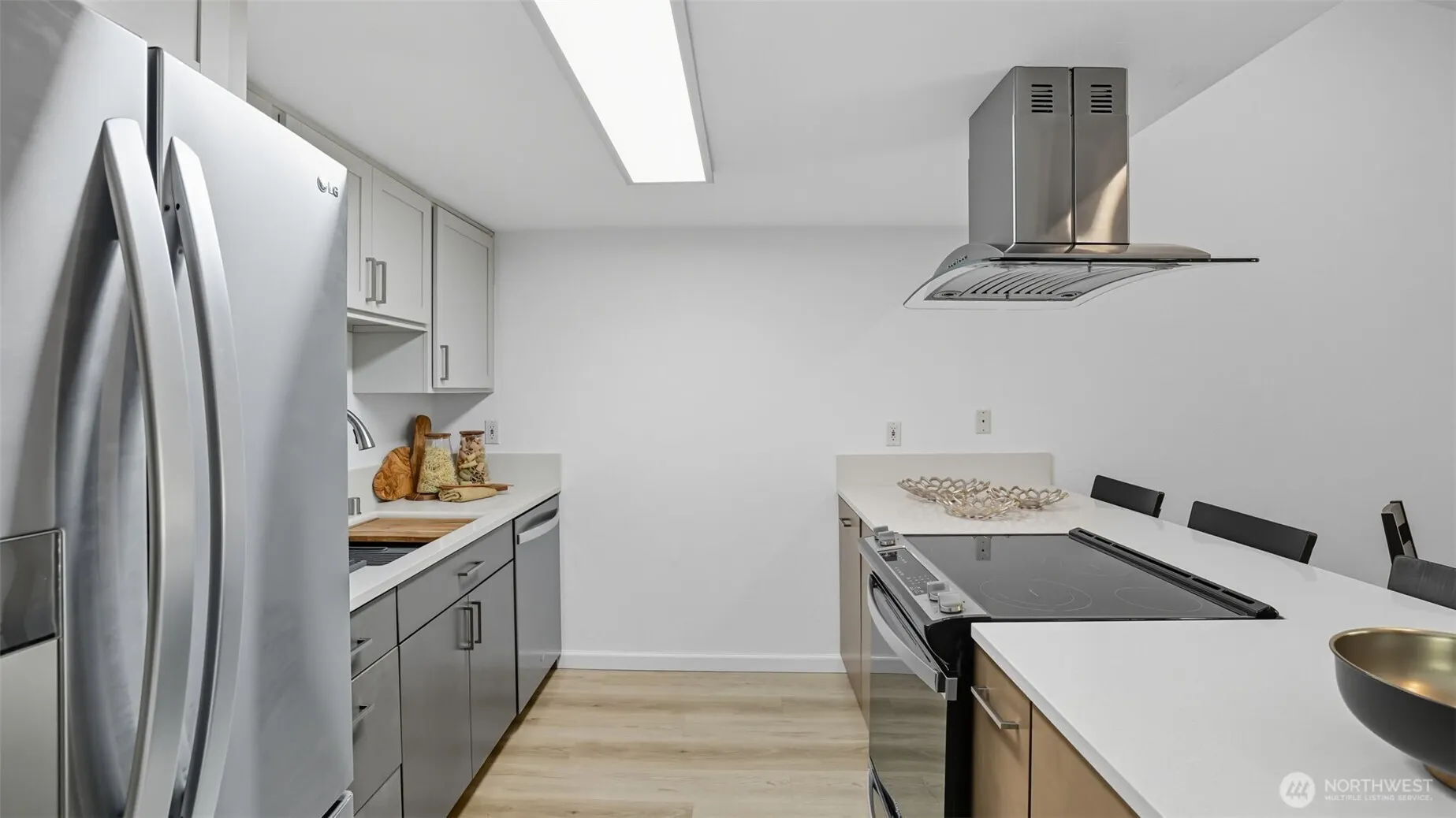 2411 S 248th Street #D33, Kent, WA 98032
