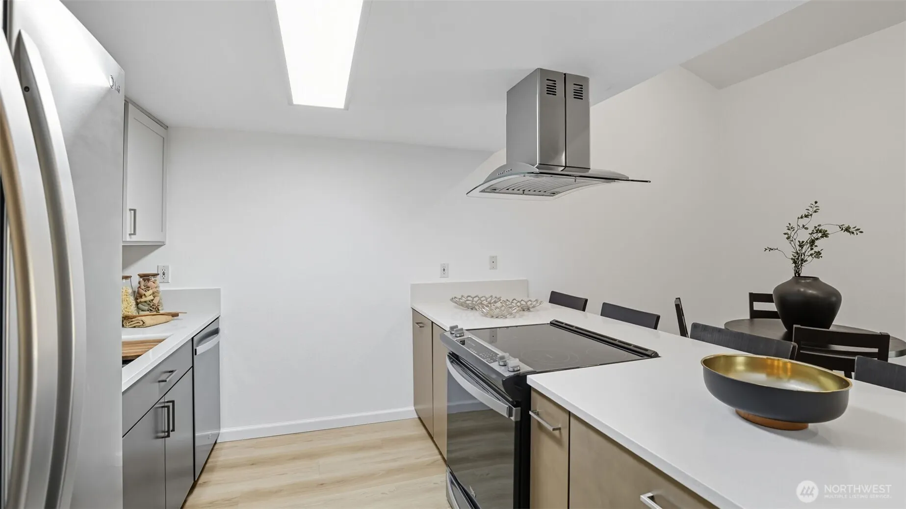 2411 S 248th Street #D33, Kent, WA 98032