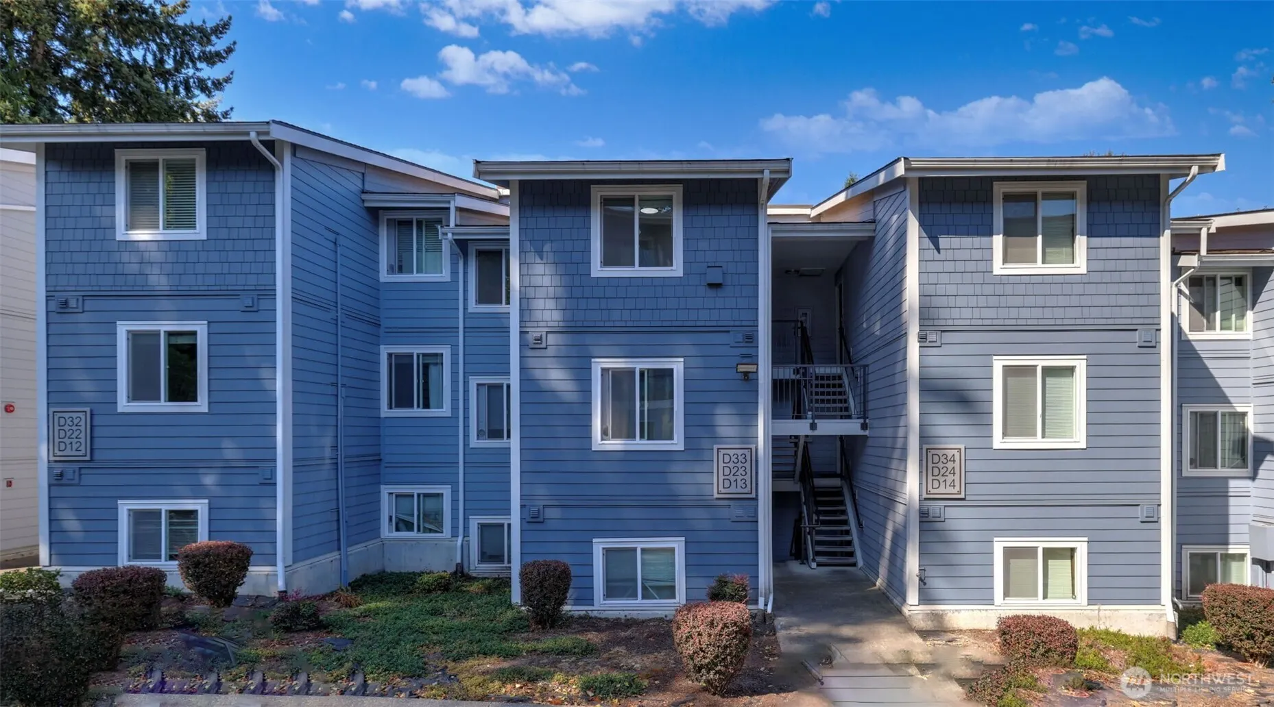 2411 S 248th Street #D33, Kent, WA 98032