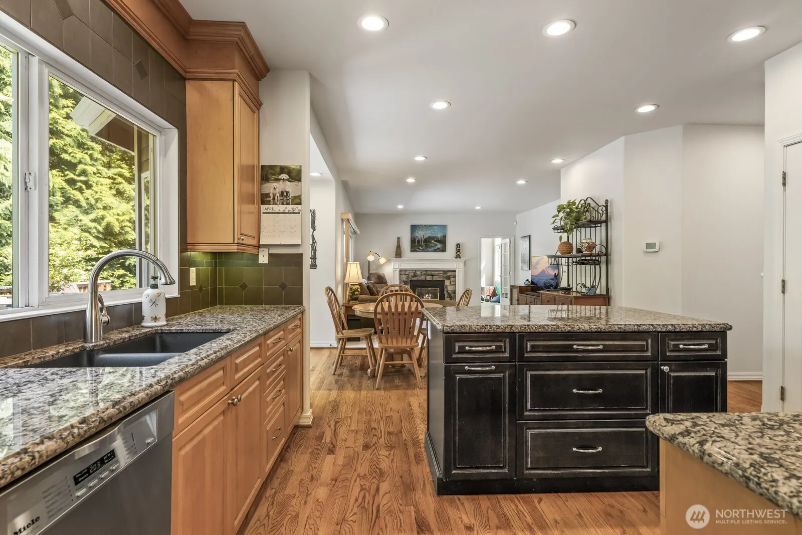 21460 NE 143rd Street , Woodinville, WA 98077-5124
