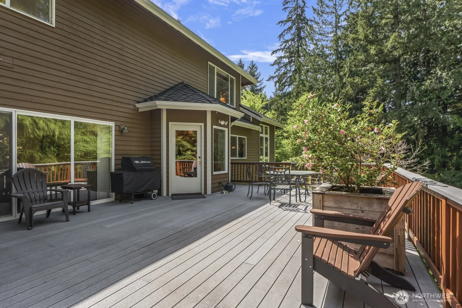 21460 NE 143rd Street , Woodinville, WA 98077-5124