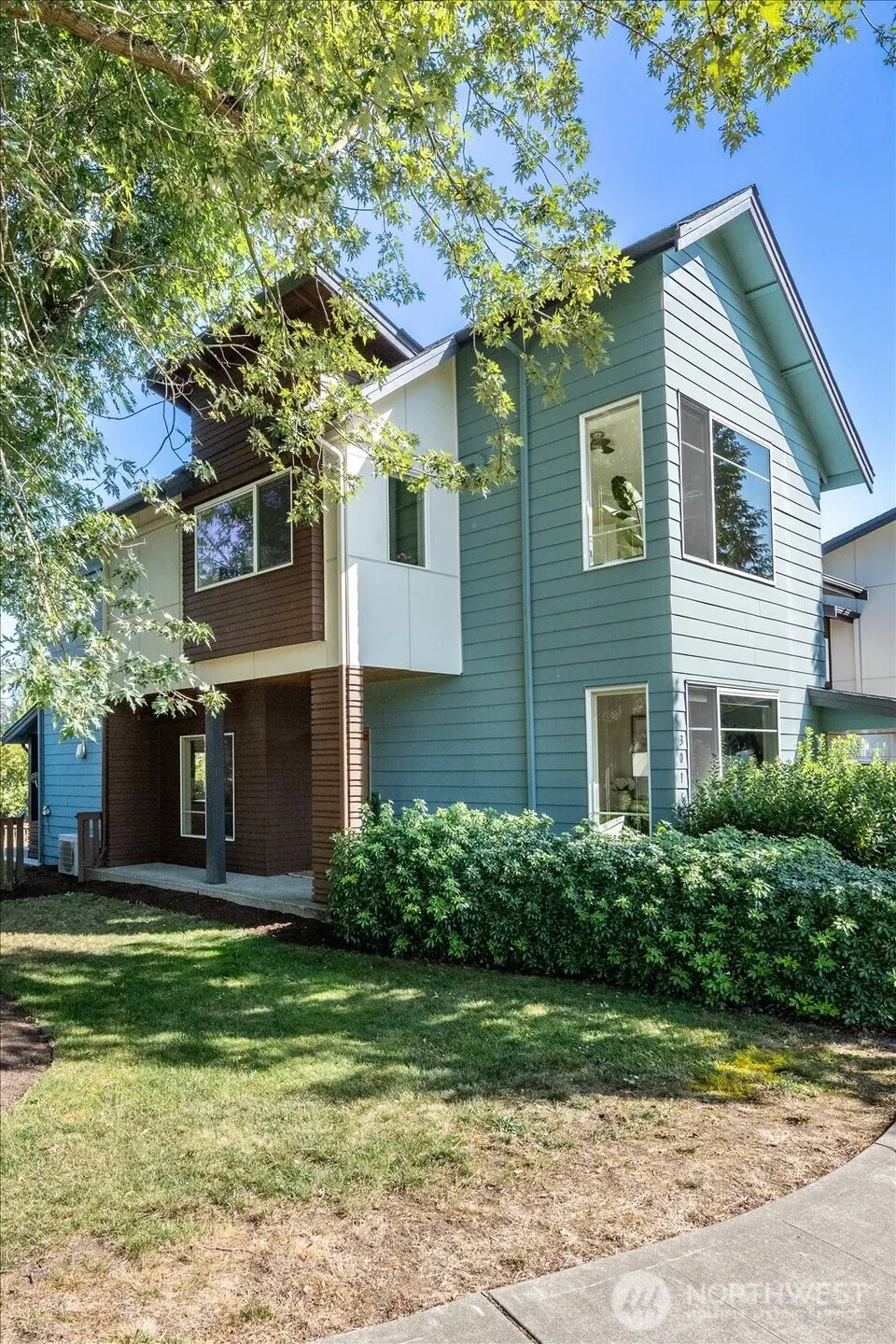 3016 S Adams Street , Seattle, WA 98108