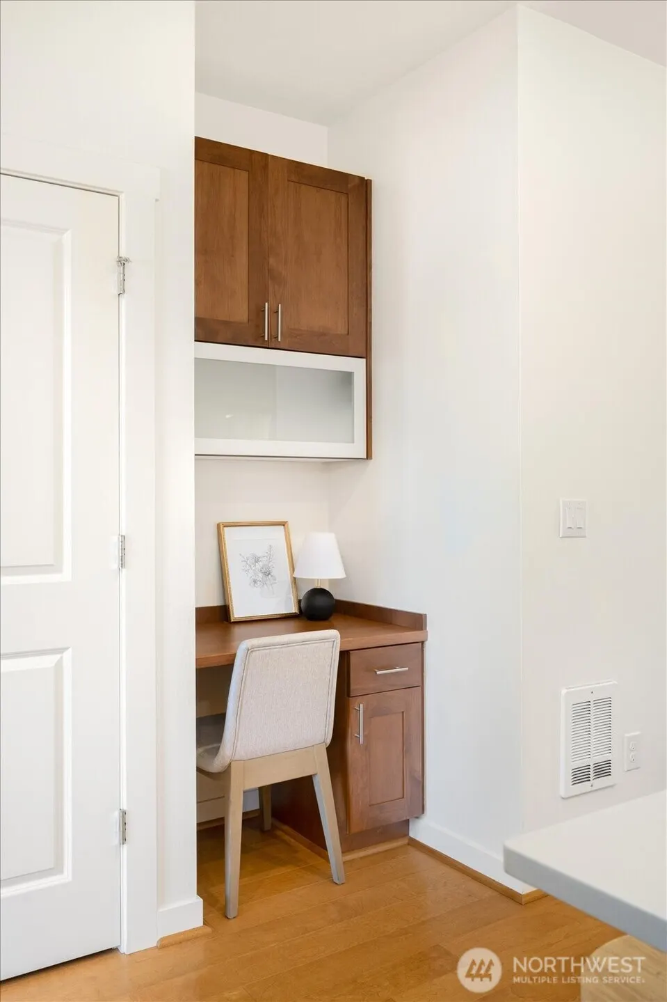 3016 S Adams Street , Seattle, WA 98108