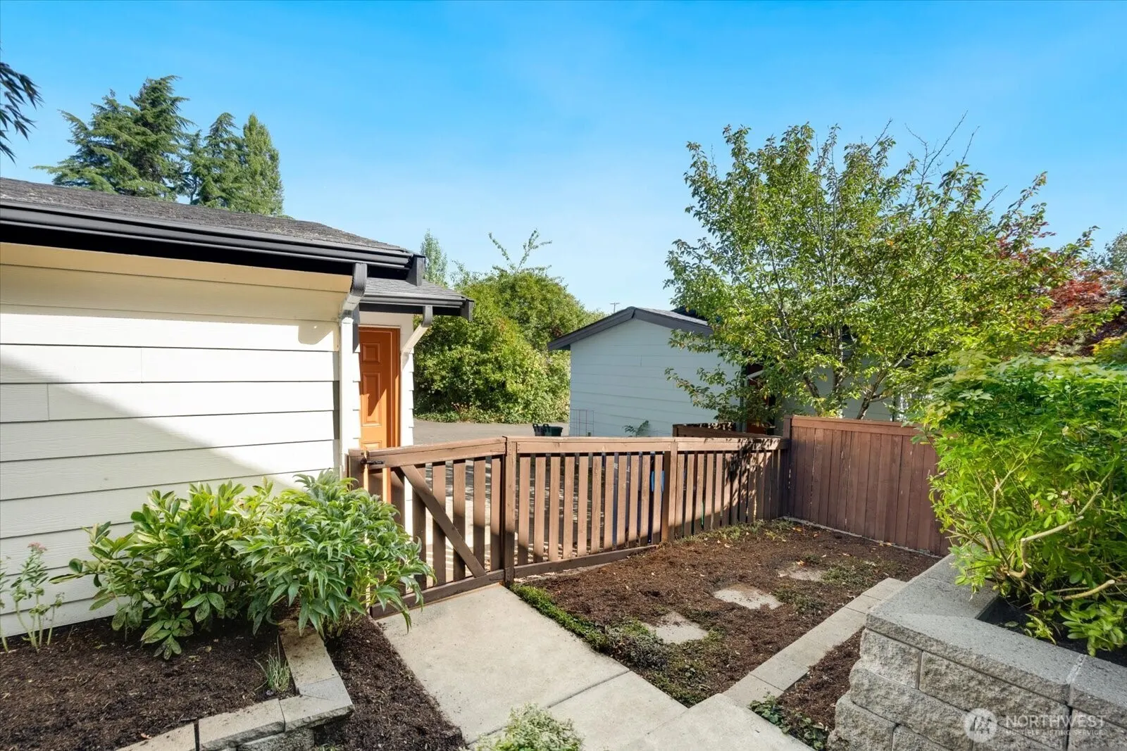 3016 S Adams Street , Seattle, WA 98108