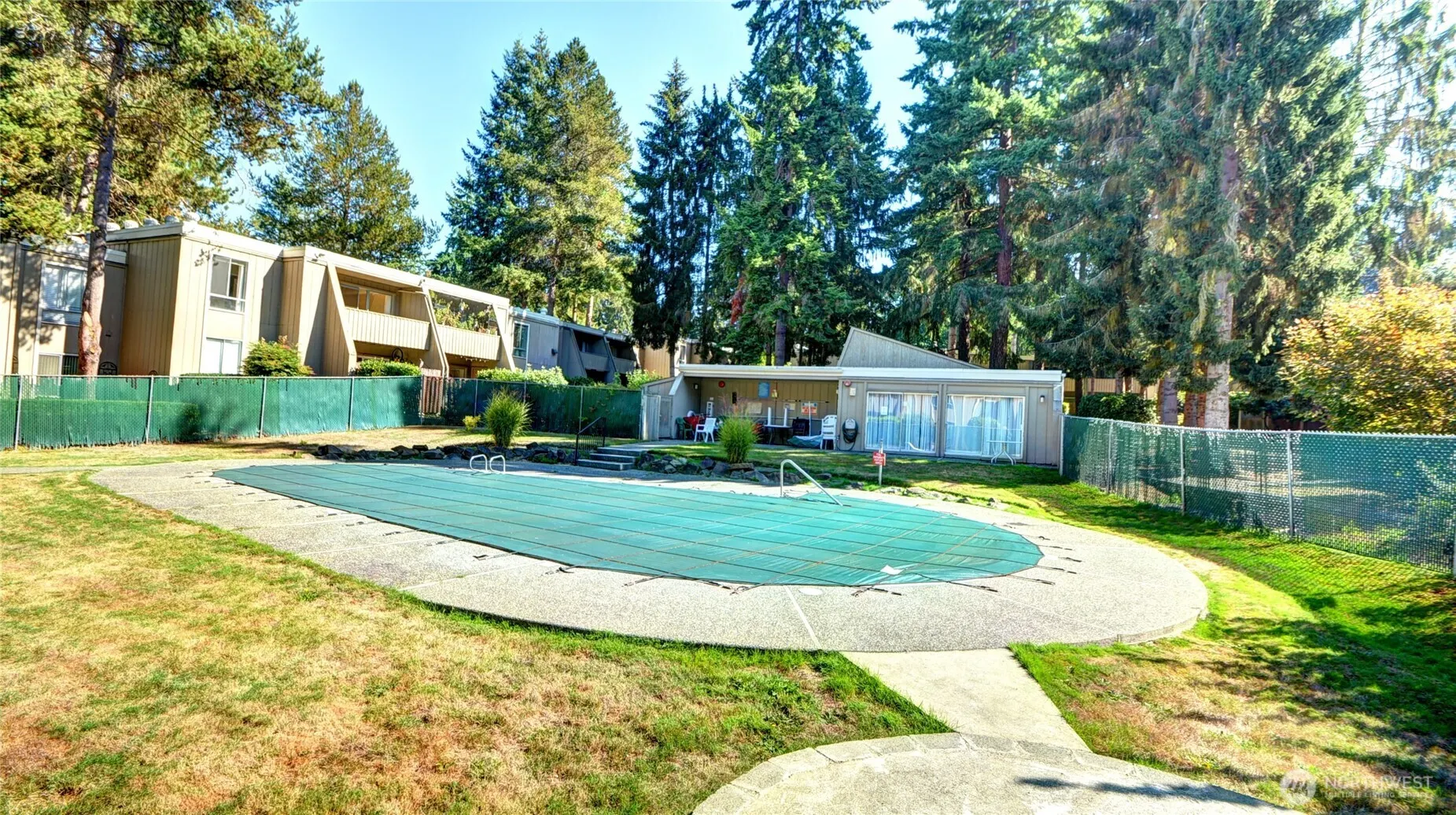 4807 180th Street SW #E105, Lynnwood, WA 98037