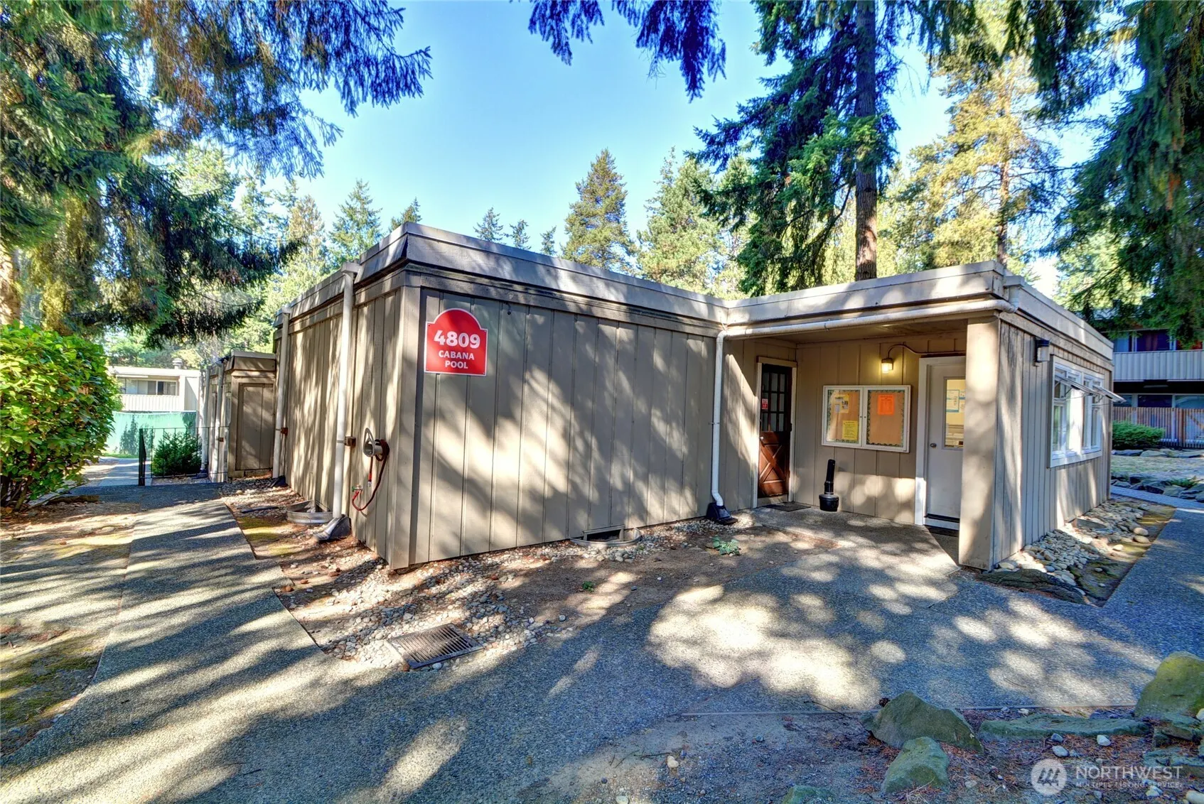 4807 180th Street SW #E105, Lynnwood, WA 98037