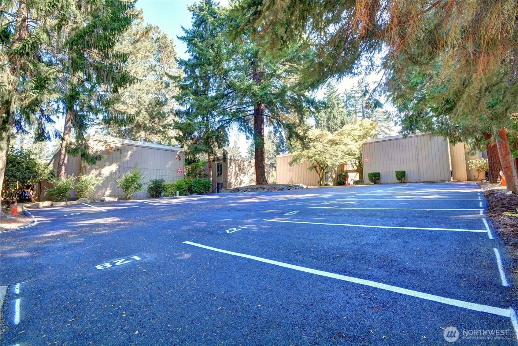 4807 180th Street SW #E105, Lynnwood, WA 98037