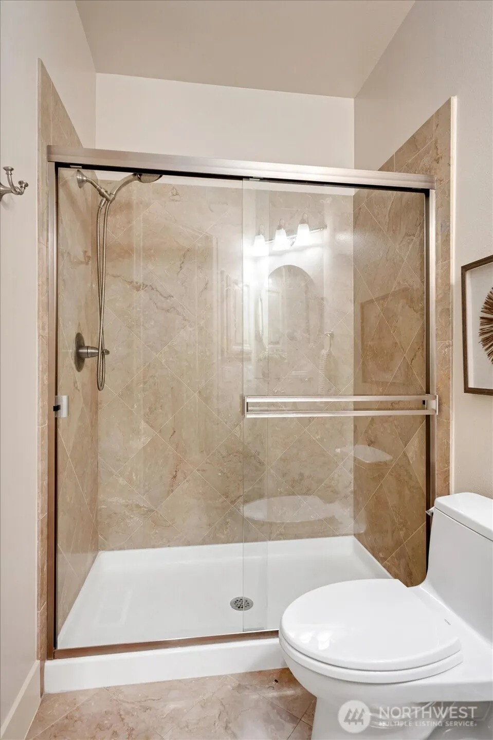 15542 NE 106th Way , Redmond, WA 98052