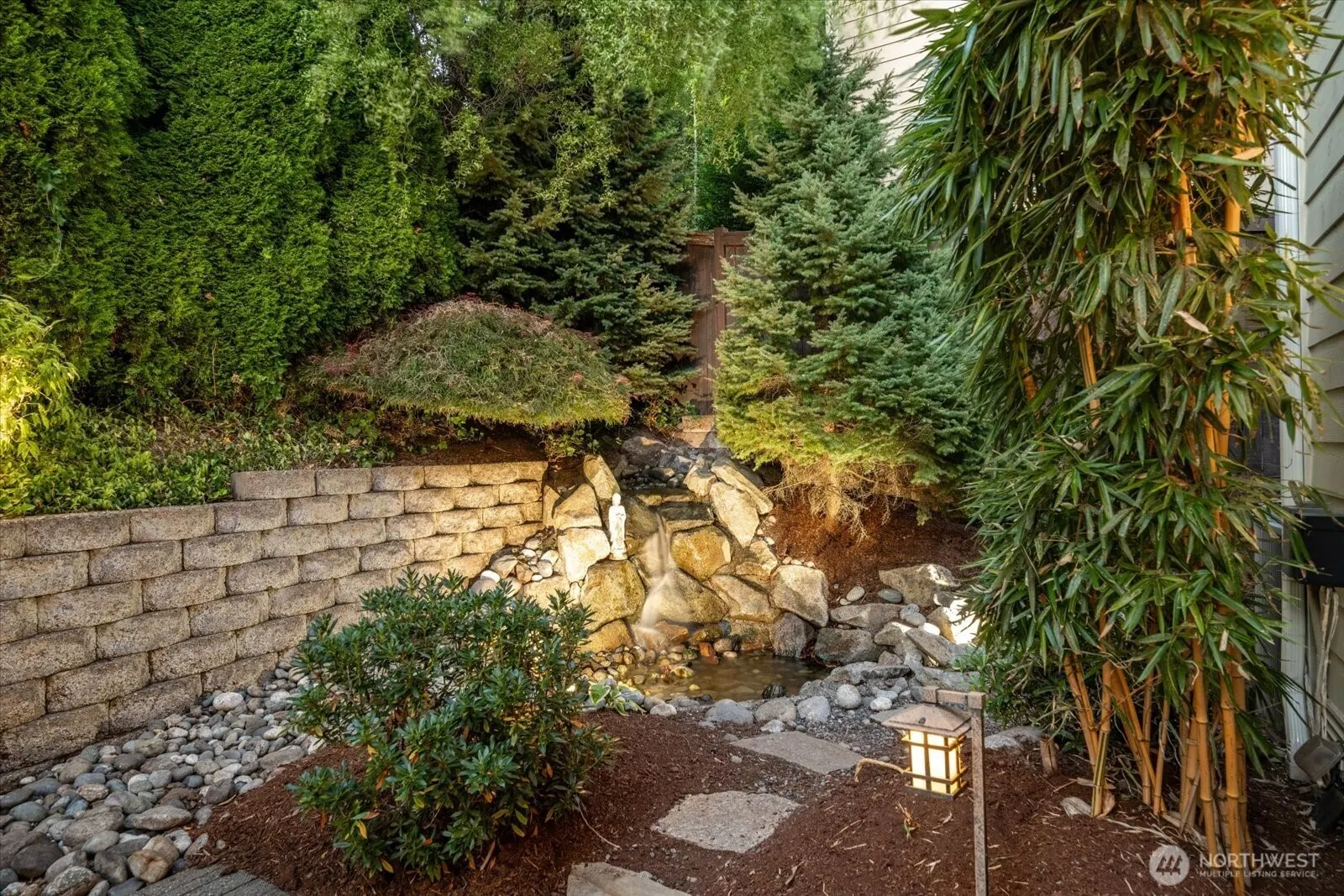 15542 NE 106th Way , Redmond, WA 98052
