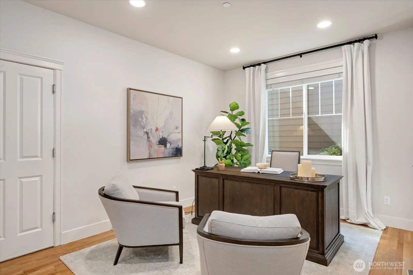 15542 NE 106th Way , Redmond, WA 98052