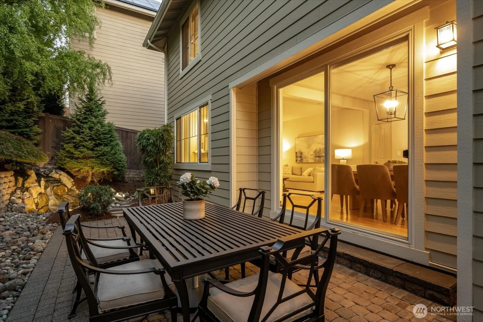 15542 NE 106th Way , Redmond, WA 98052