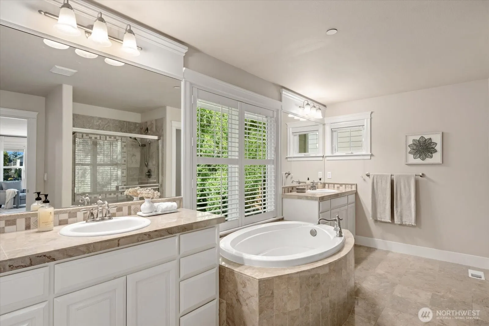 15542 NE 106th Way , Redmond, WA 98052