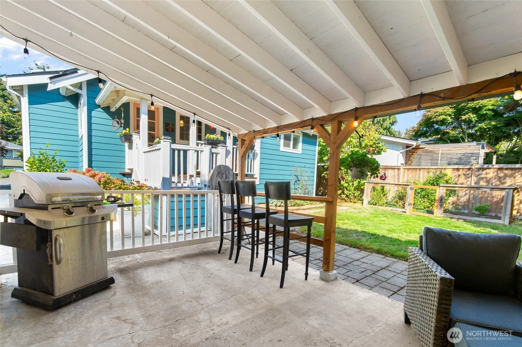 8518 11th Avenue NW, Seattle, WA 98117