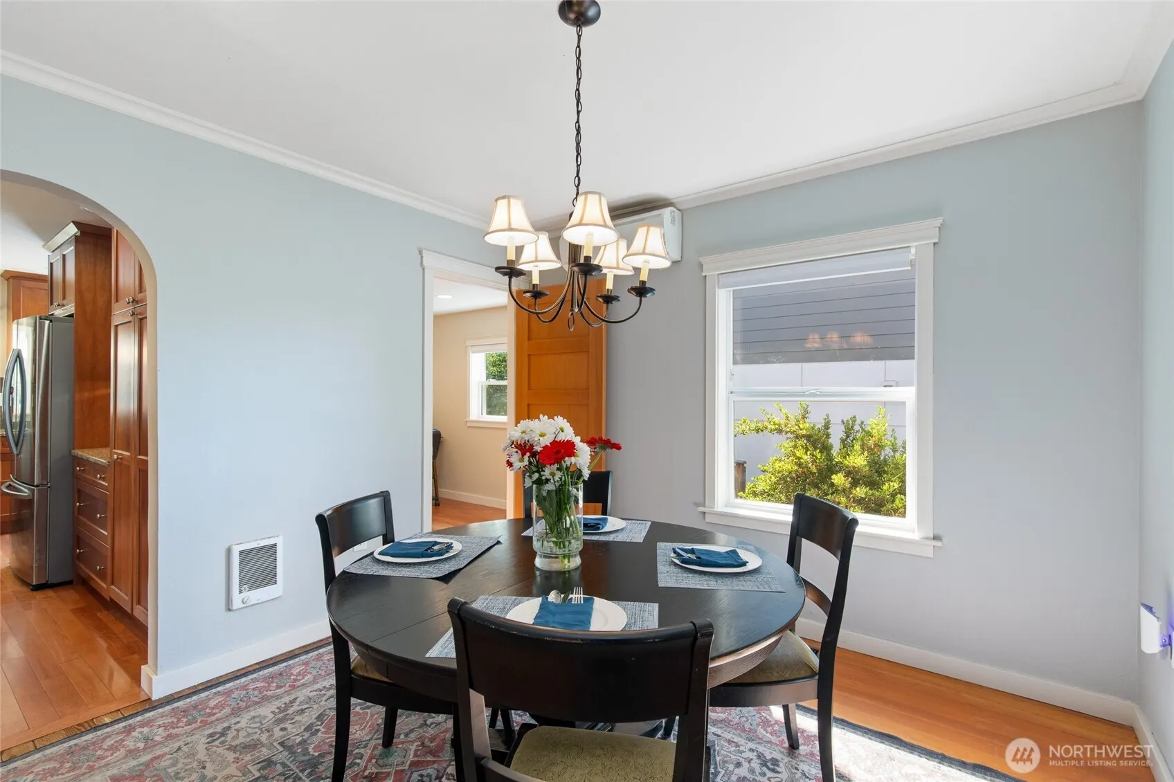 8518 11th Avenue NW, Seattle, WA 98117