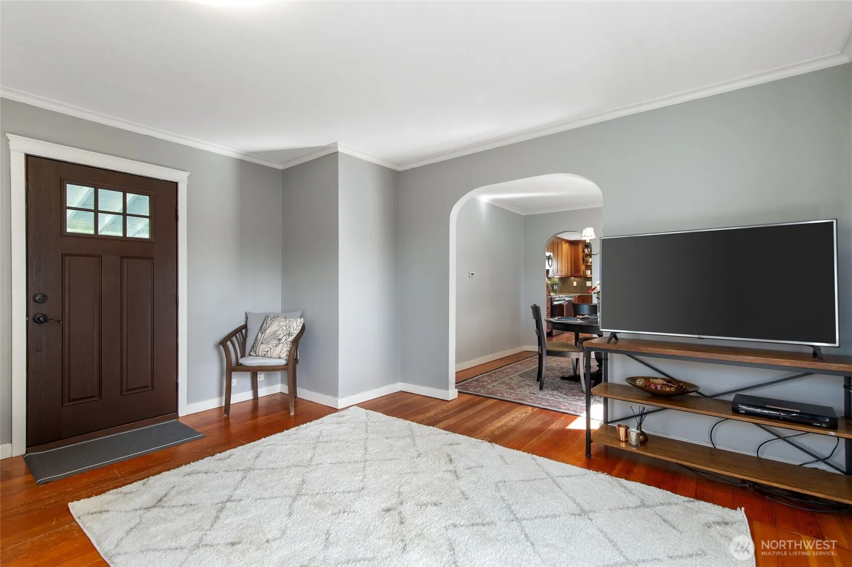8518 11th Avenue NW, Seattle, WA 98117