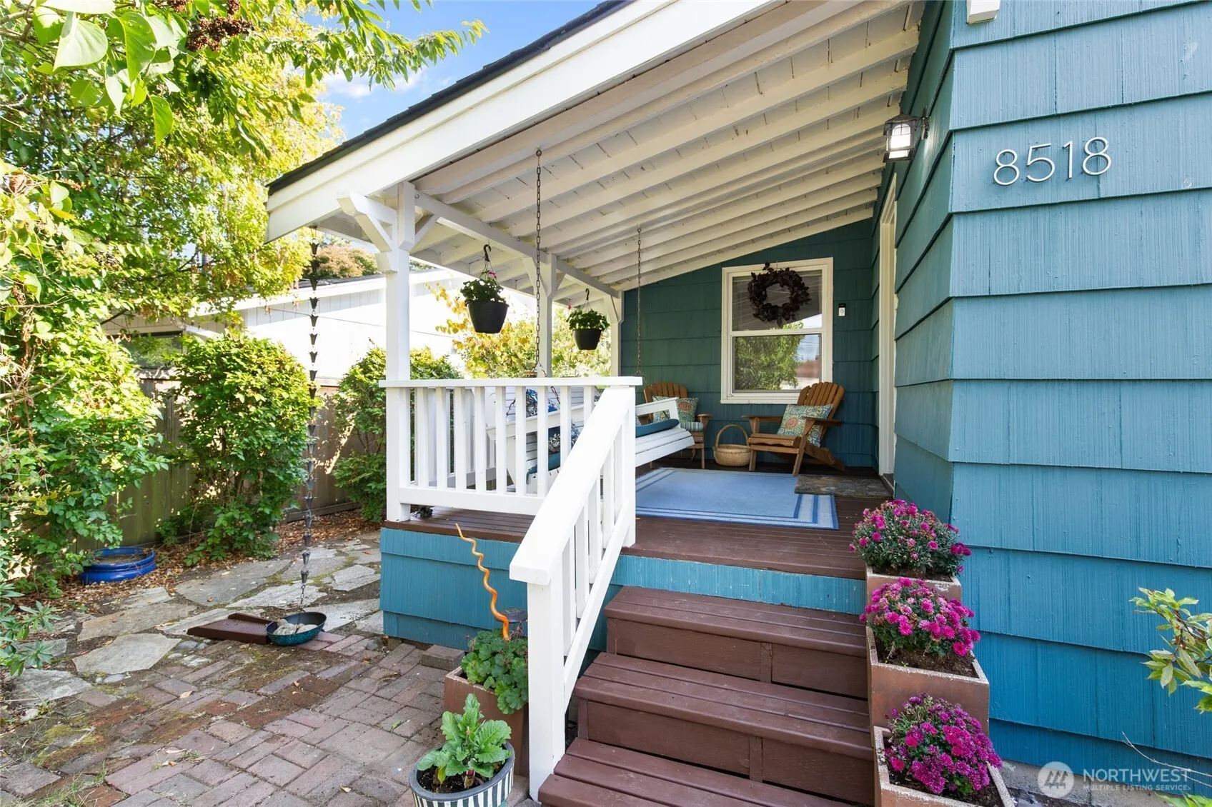 8518 11th Avenue NW, Seattle, WA 98117