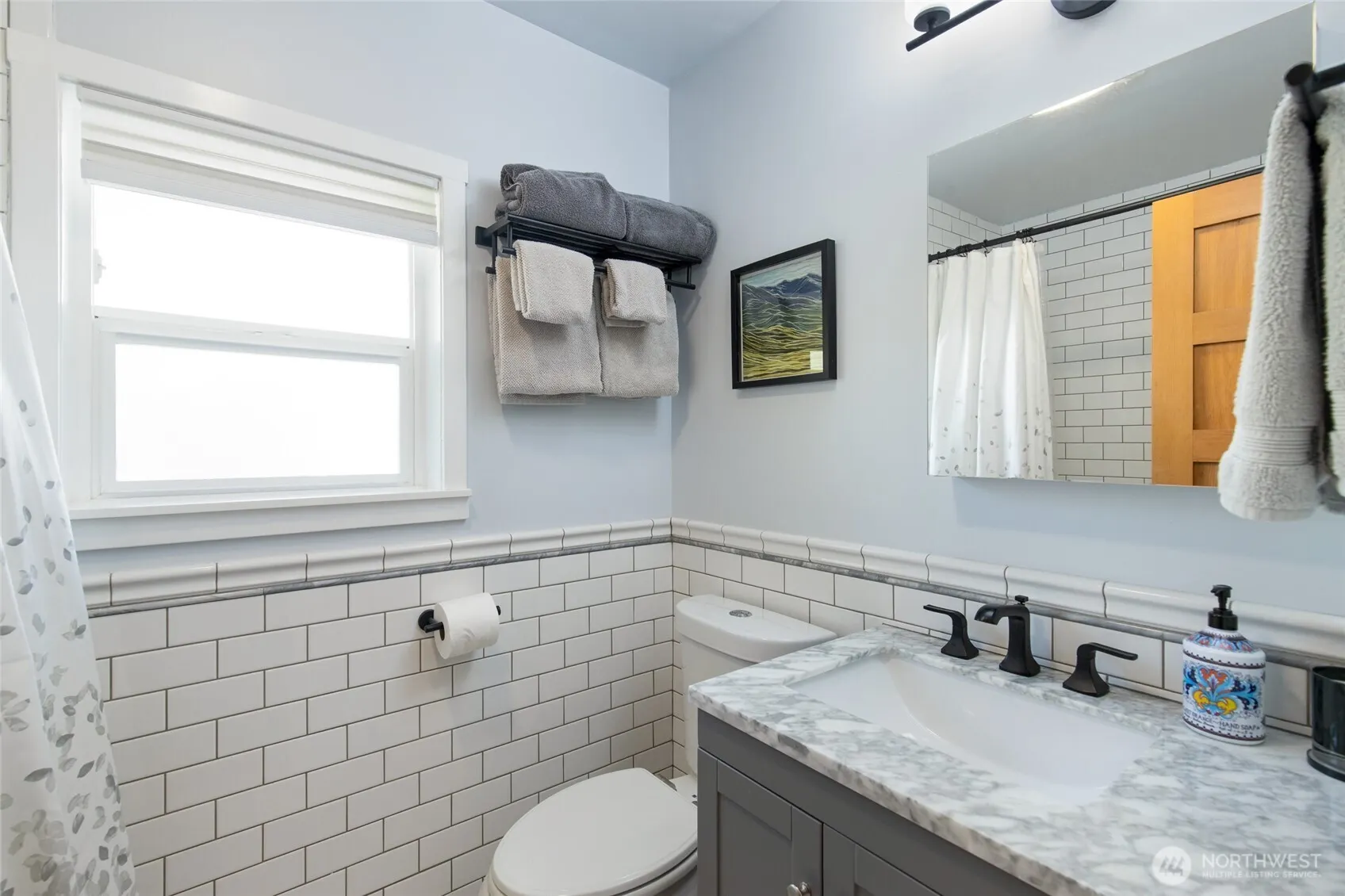 8518 11th Avenue NW, Seattle, WA 98117
