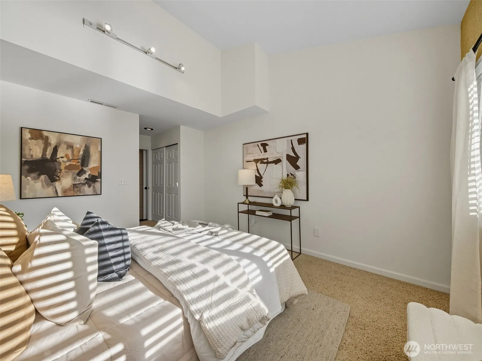 11420 NE 128th Street #49, Kirkland, WA 98034