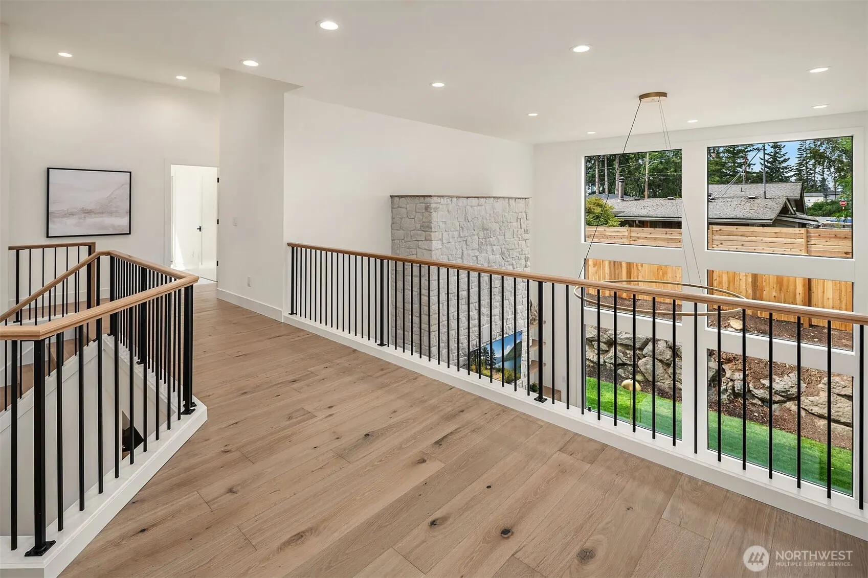 1613 165th Avenue NE, Bellevue, WA 98008