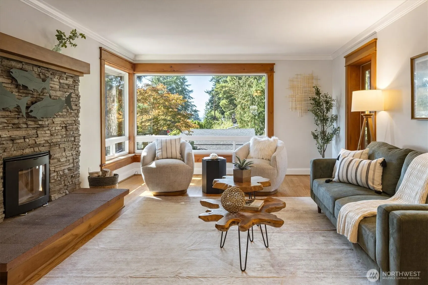 12705 2nd Avenue NW, Seattle, WA 98177