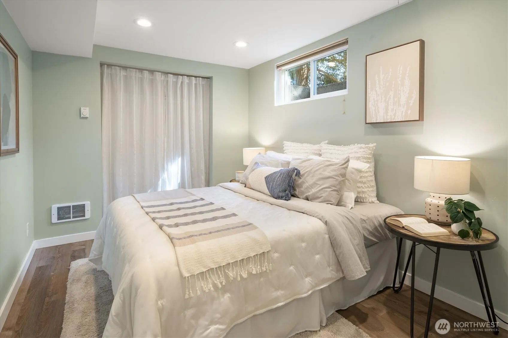12705 2nd Avenue NW, Seattle, WA 98177