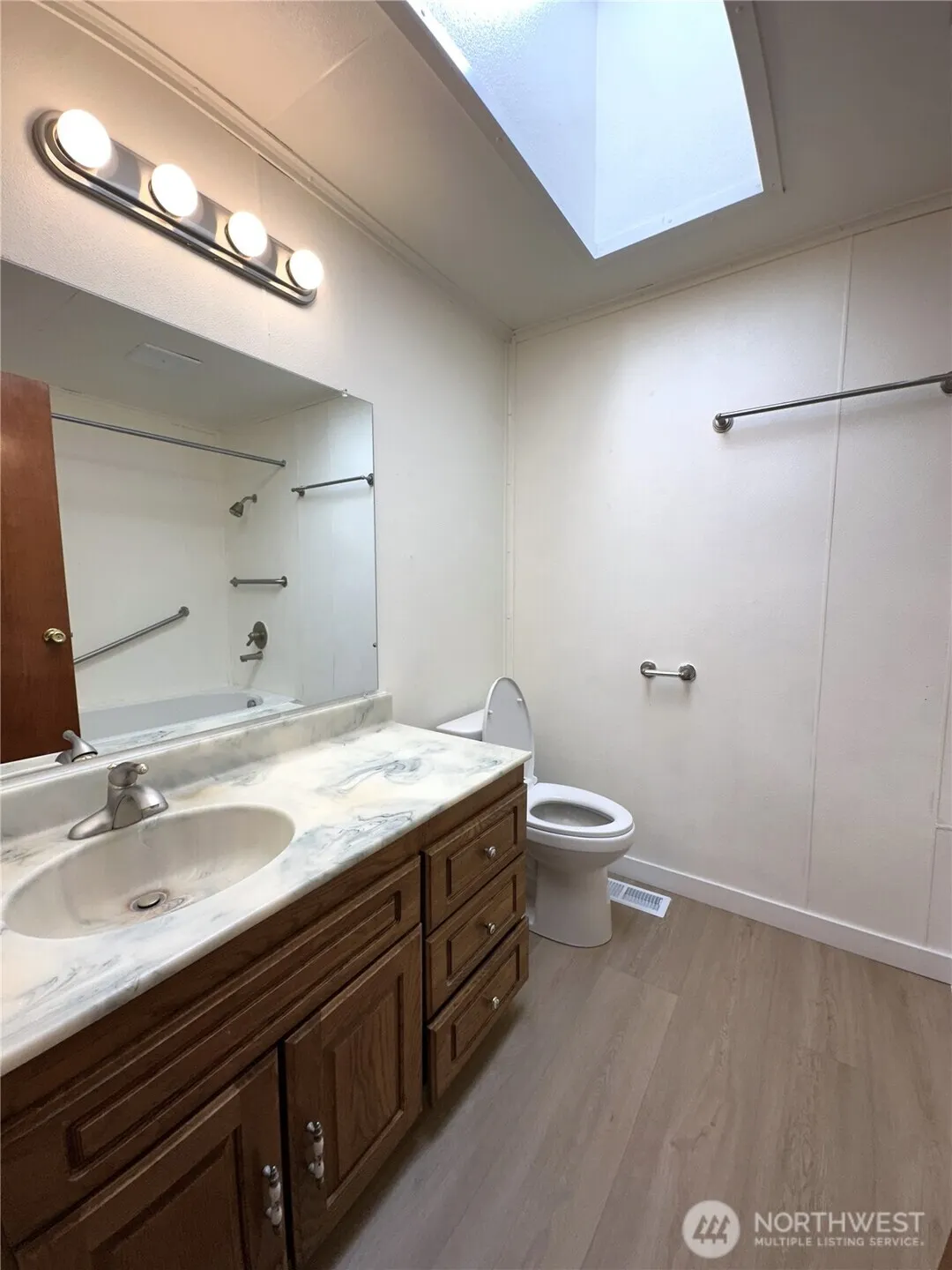11210 SE 225th Street , Kent, WA 98031