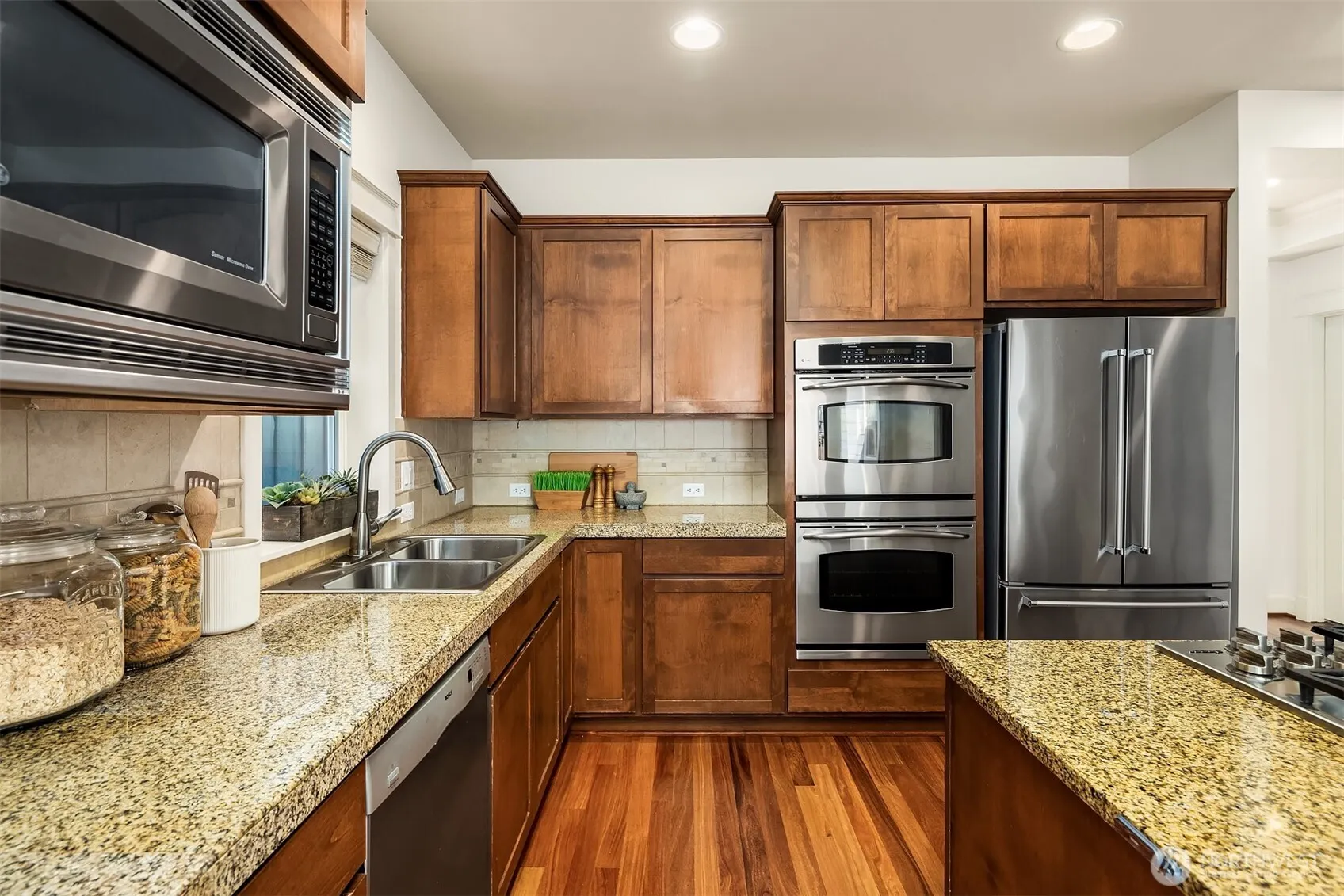 2166 NE Natalie Way , Issaquah, WA 98029