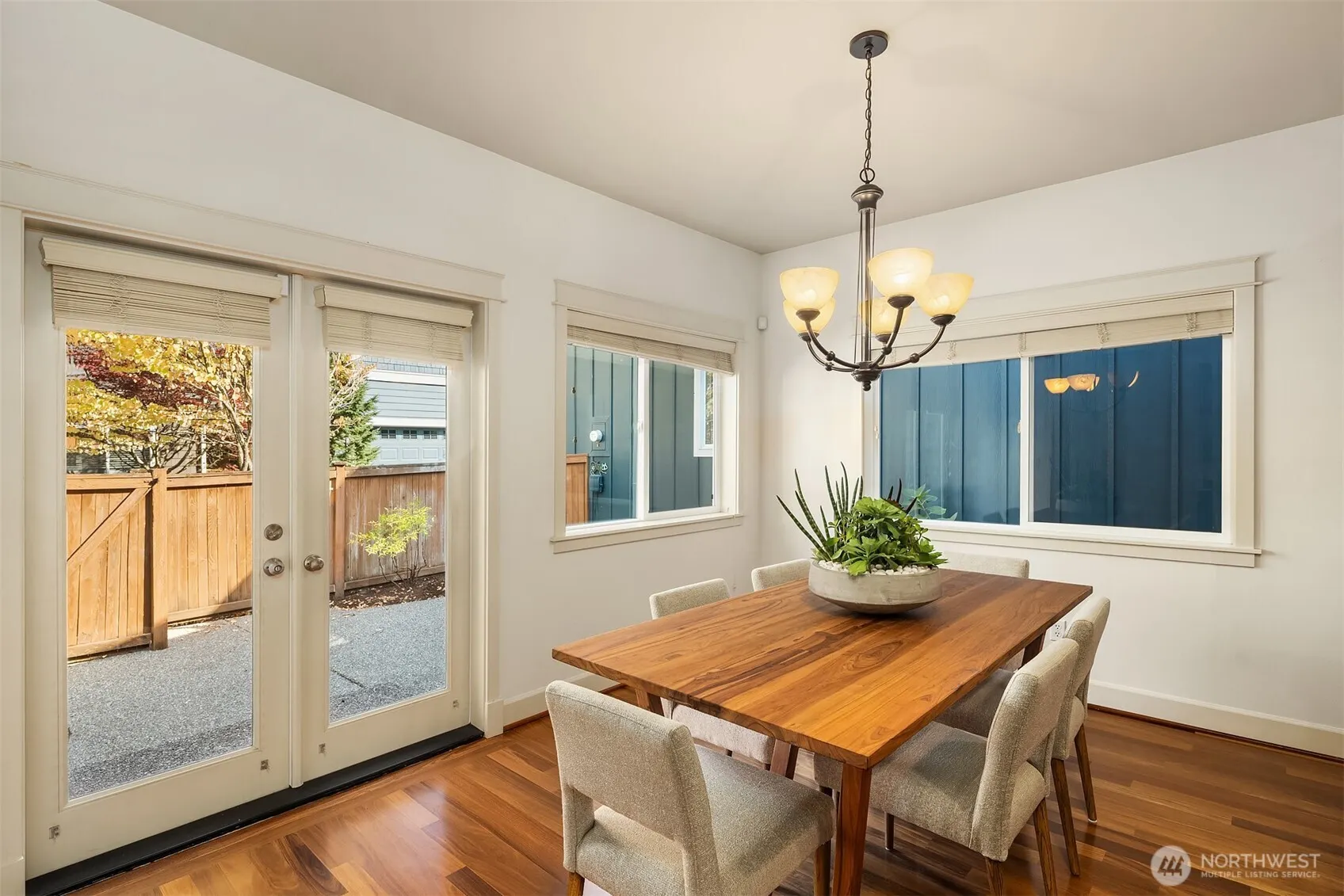 2166 NE Natalie Way , Issaquah, WA 98029
