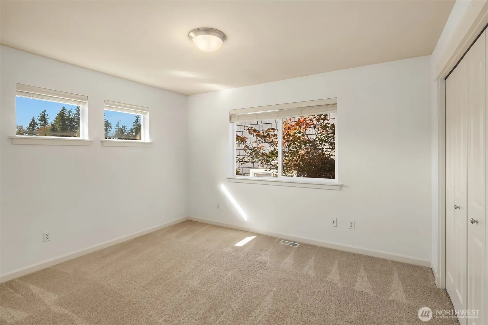 2166 NE Natalie Way , Issaquah, WA 98029
