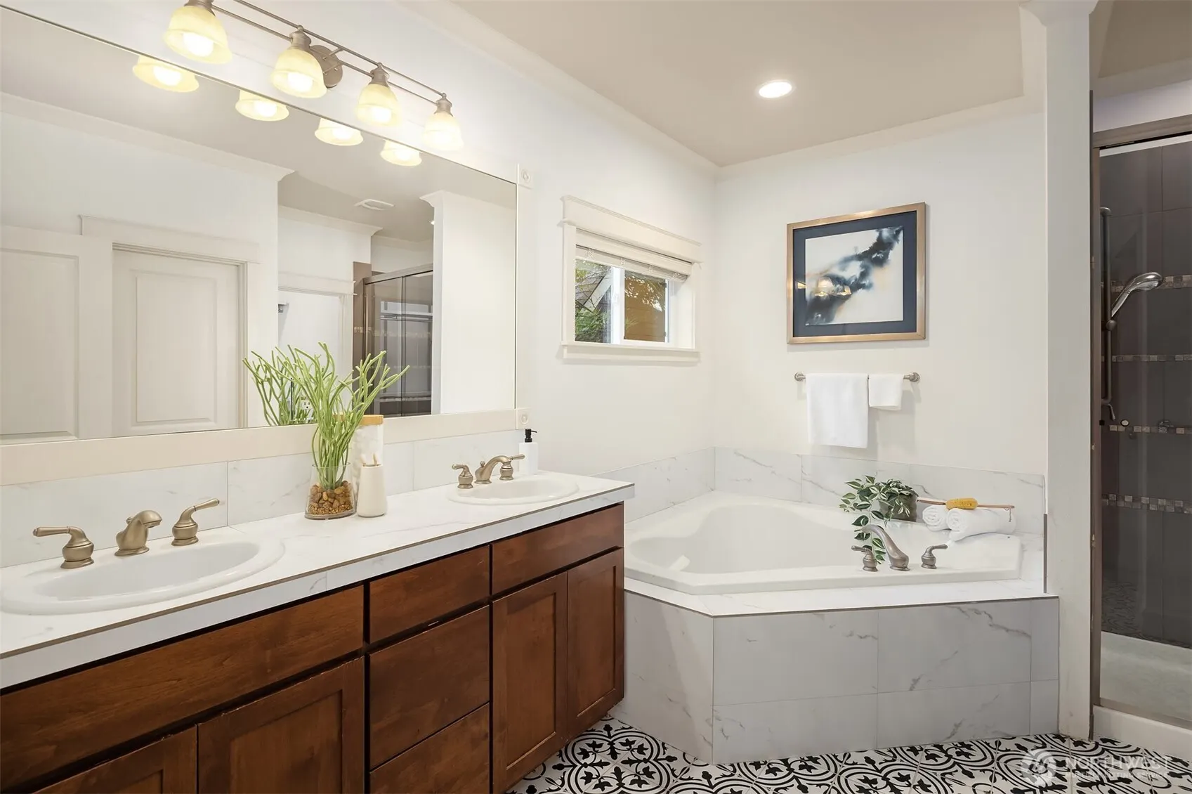 2166 NE Natalie Way , Issaquah, WA 98029