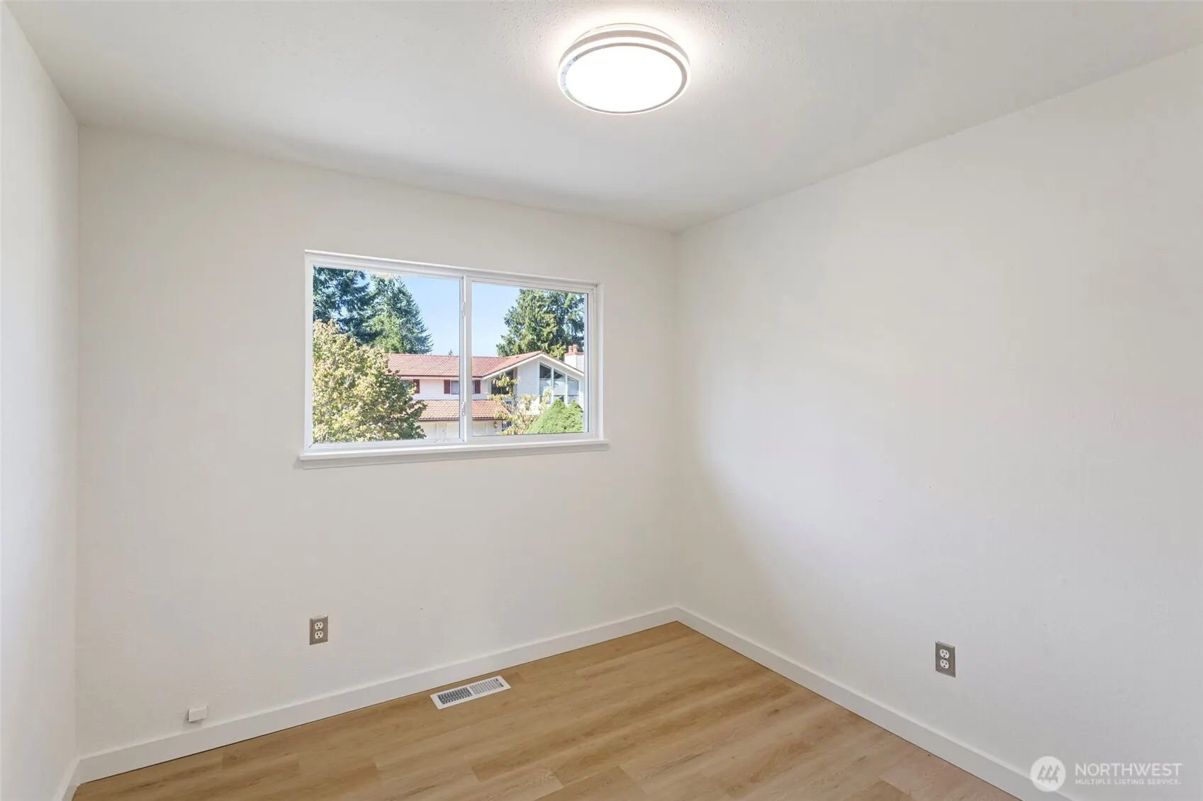 17714 160th Avenue SE, Renton, WA 98058