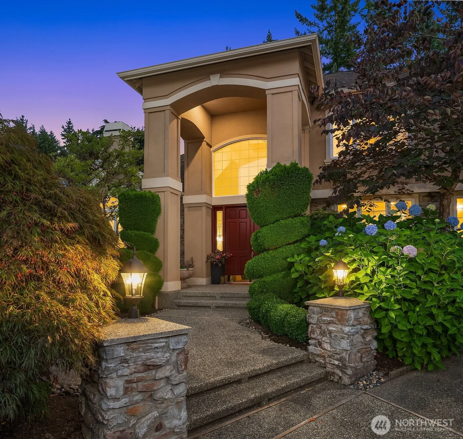 27131 SE 25th Place , Sammamish, WA 98075