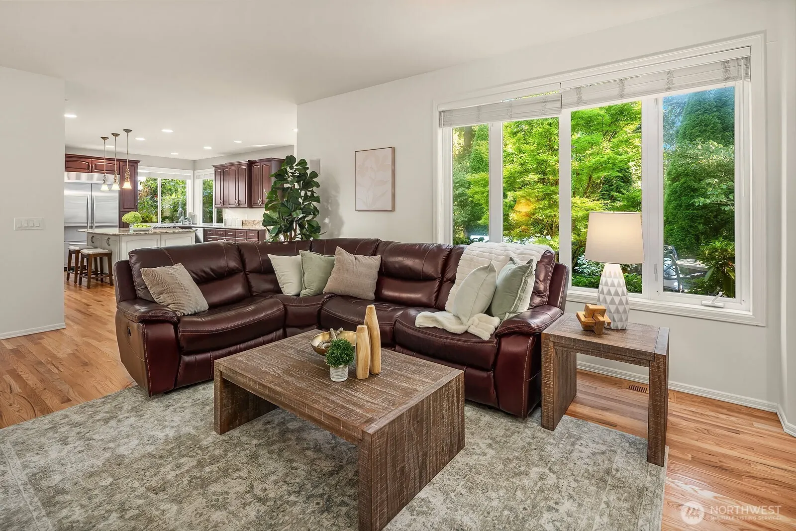 27131 SE 25th Place , Sammamish, WA 98075