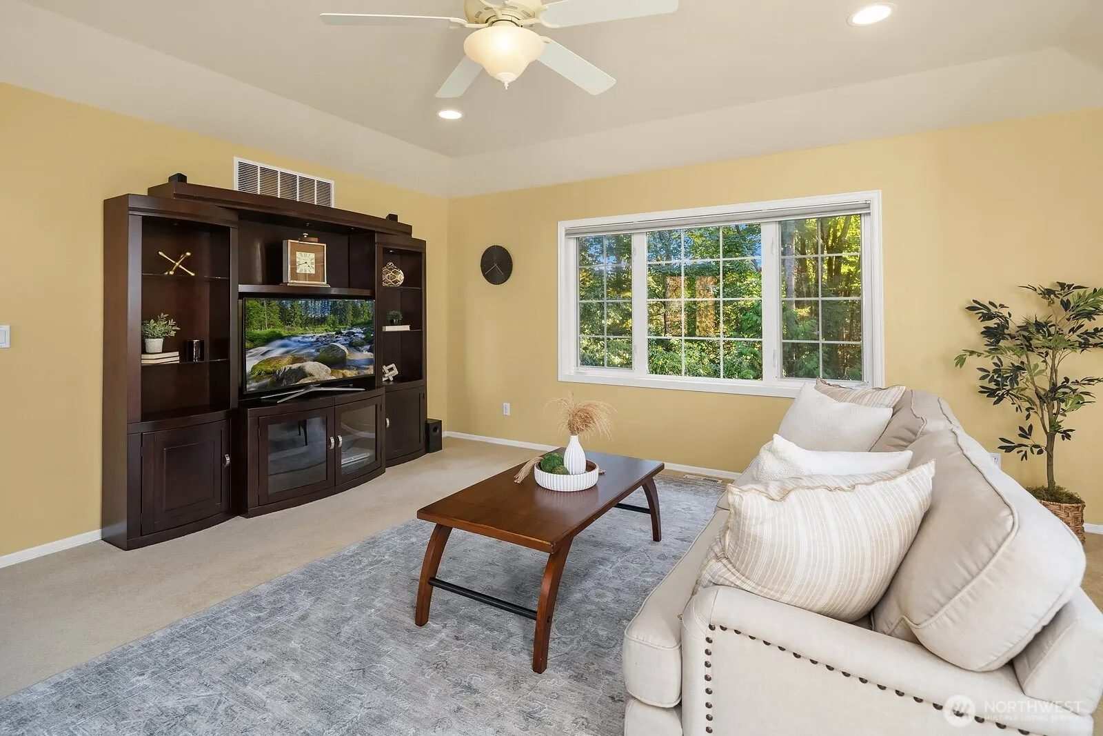 27131 SE 25th Place , Sammamish, WA 98075