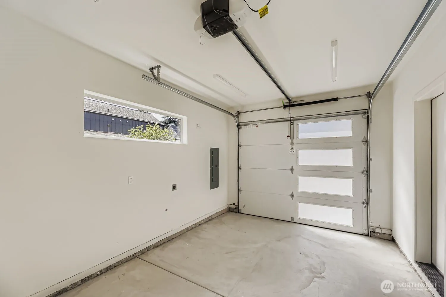 5717 35th Avenue NE, Seattle, WA 98105