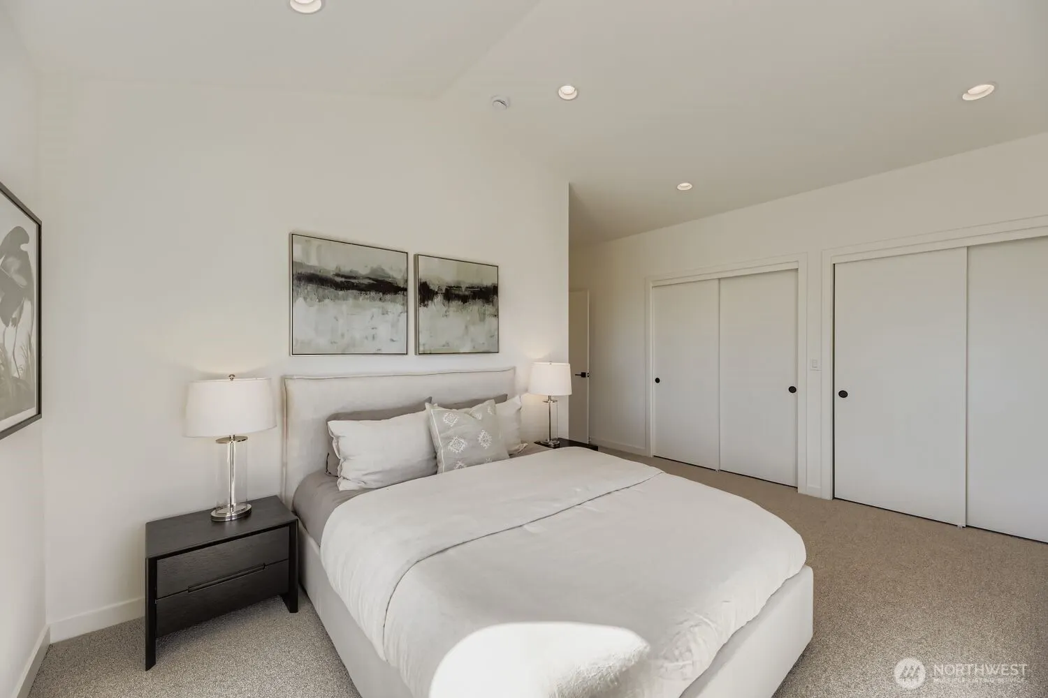 5717 35th Avenue NE, Seattle, WA 98105