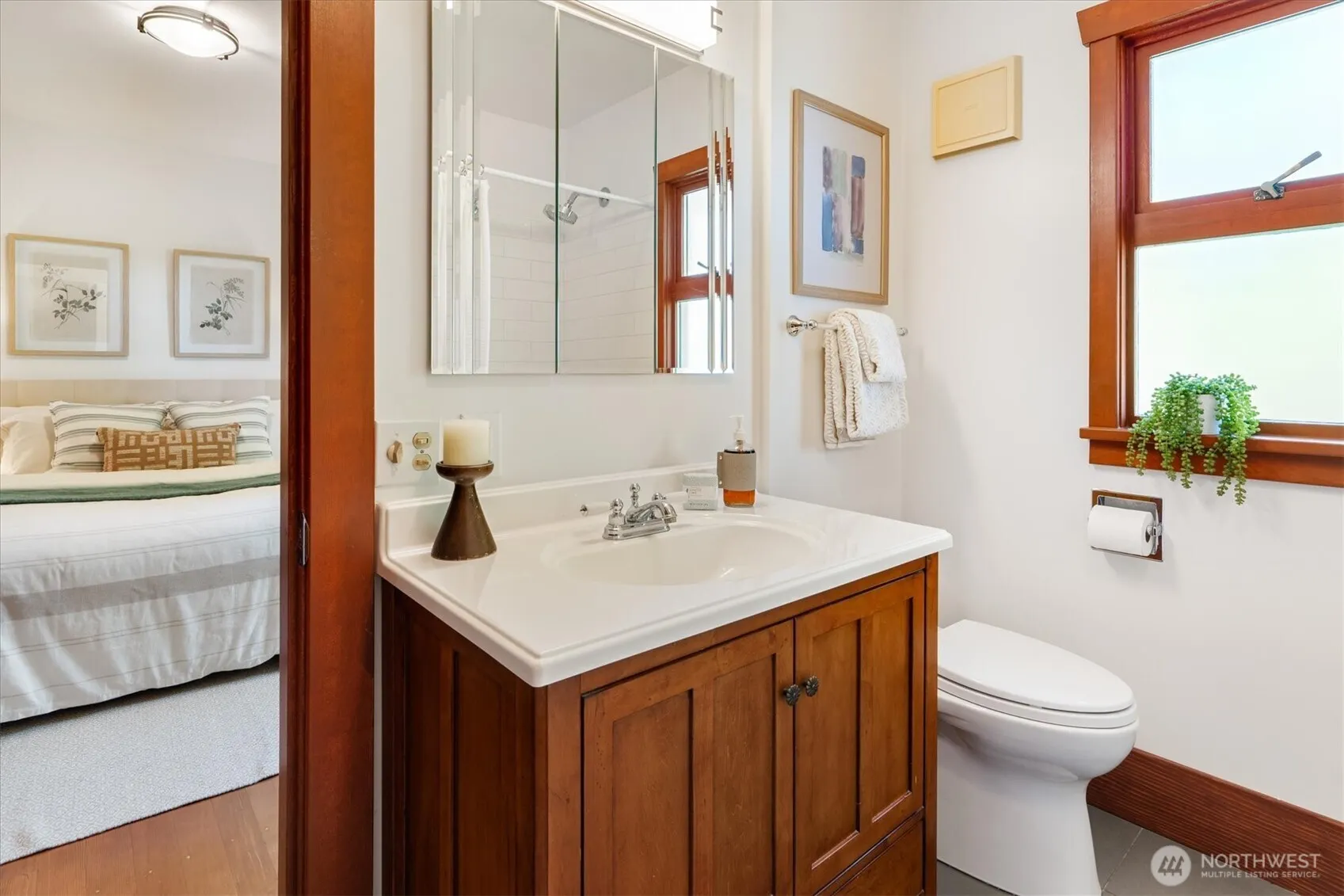 327 N 78th Street , Seattle, WA 98103