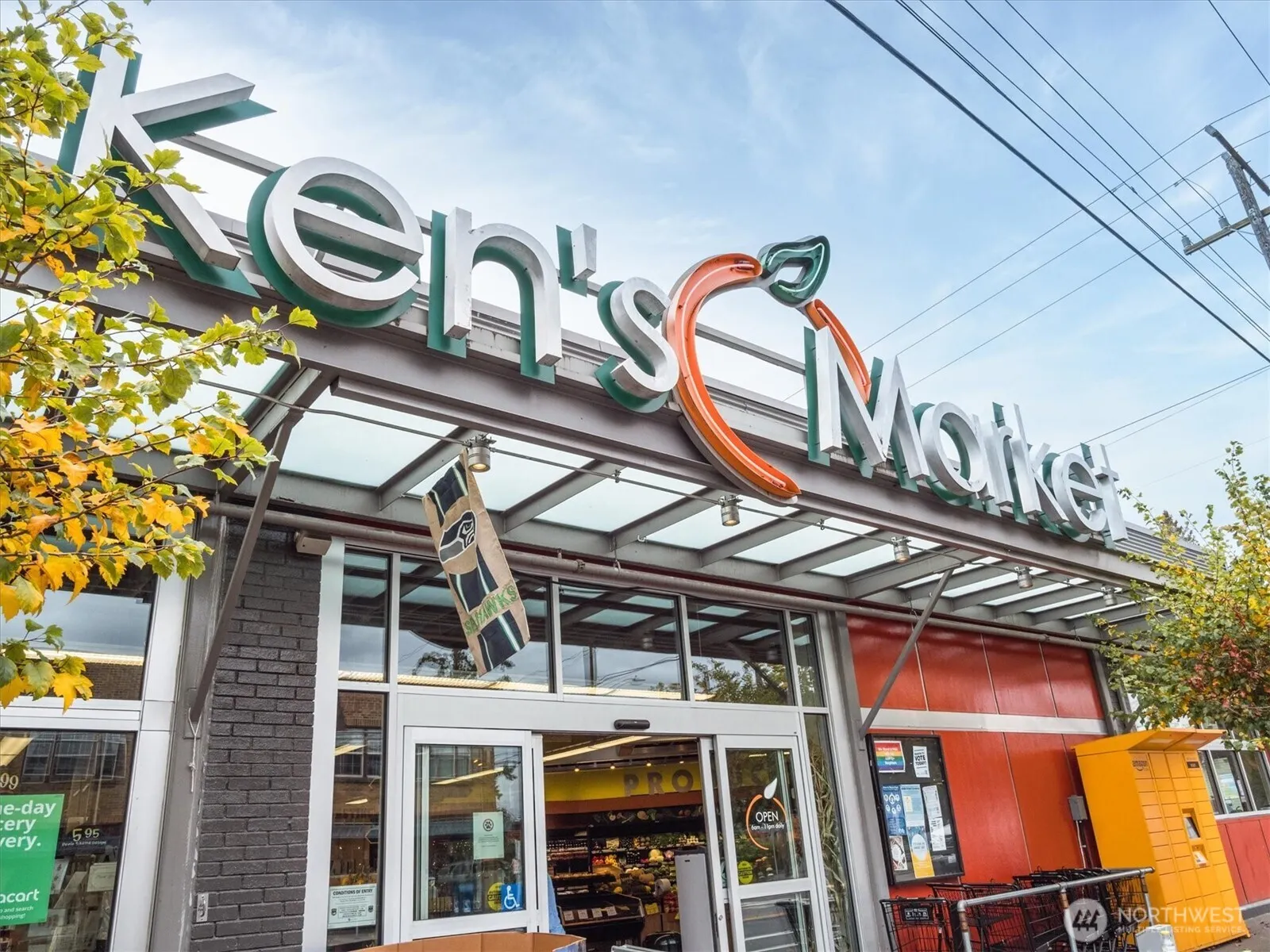327 N 78th Street , Seattle, WA 98103