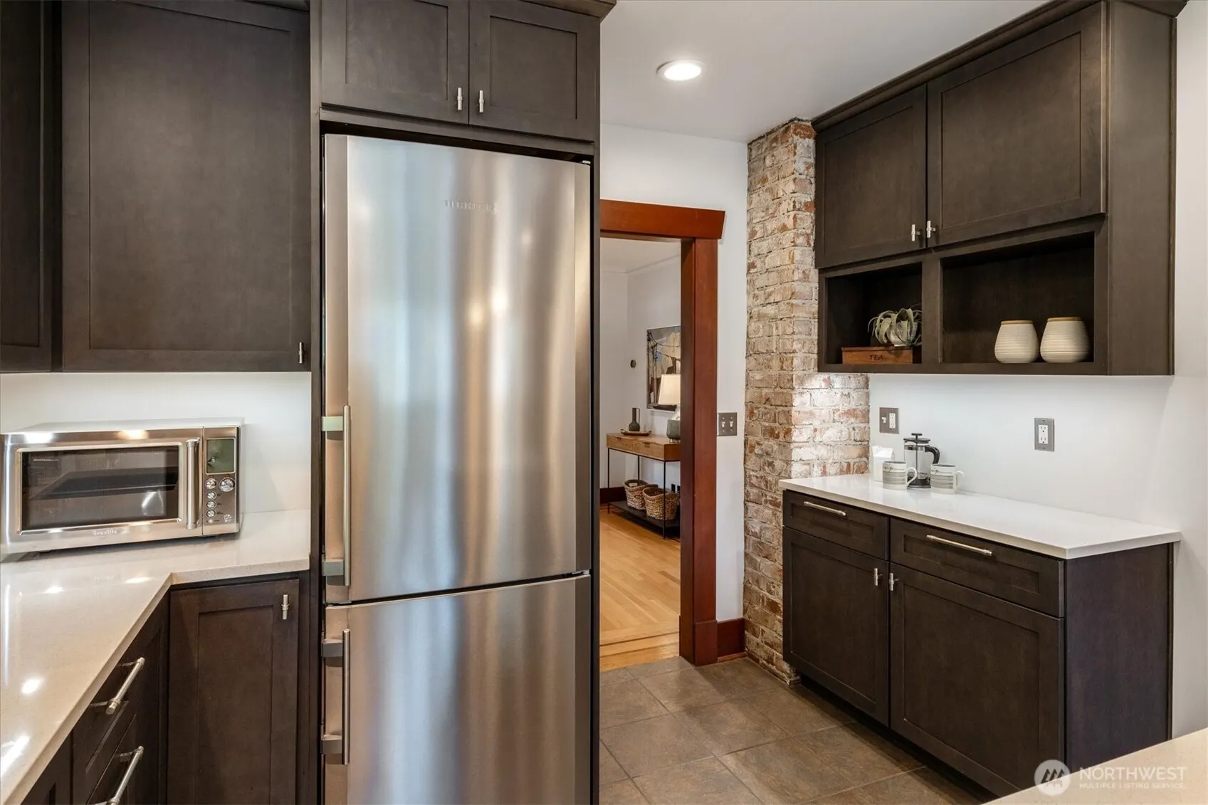 327 N 78th Street , Seattle, WA 98103
