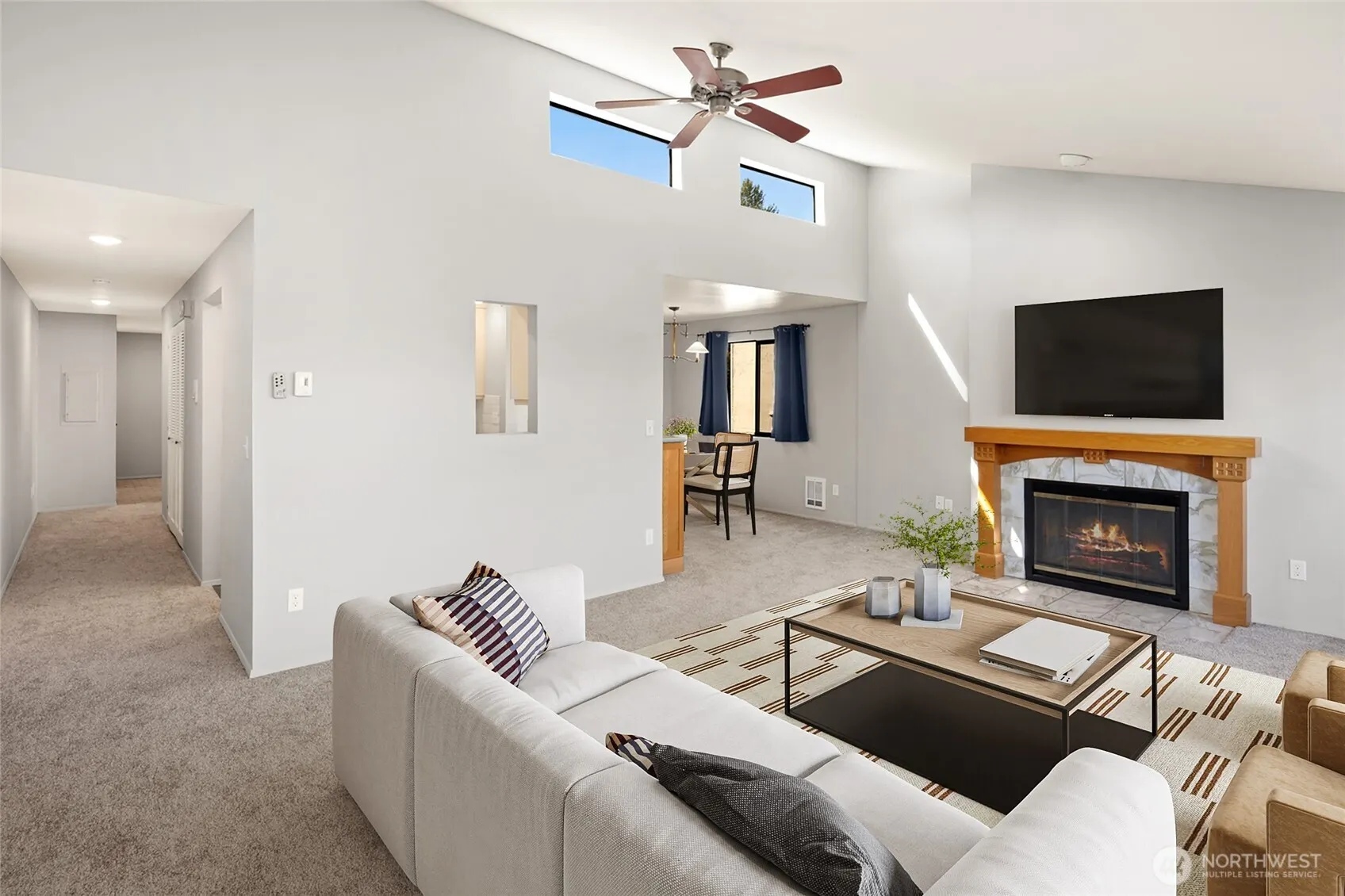 6652 Parkpoint Way NE #D-311, Seattle, WA 98115-7847