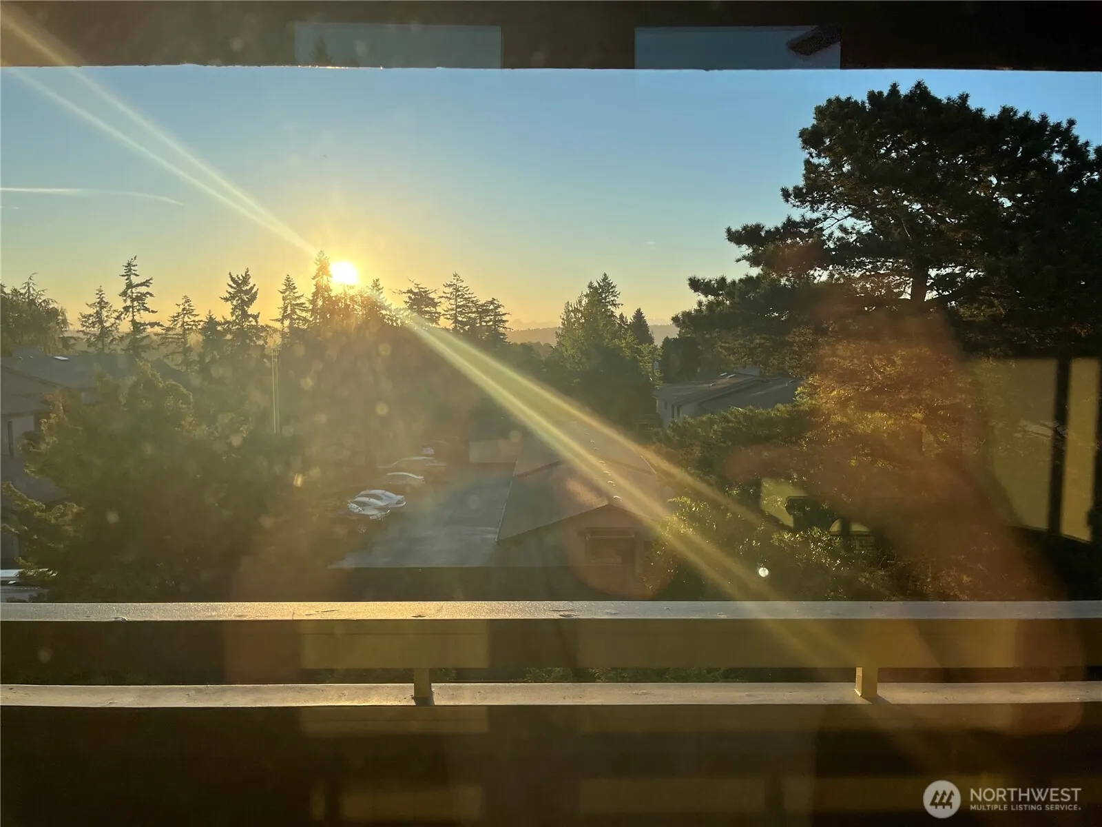 6652 Parkpoint Way NE #D-311, Seattle, WA 98115-7847