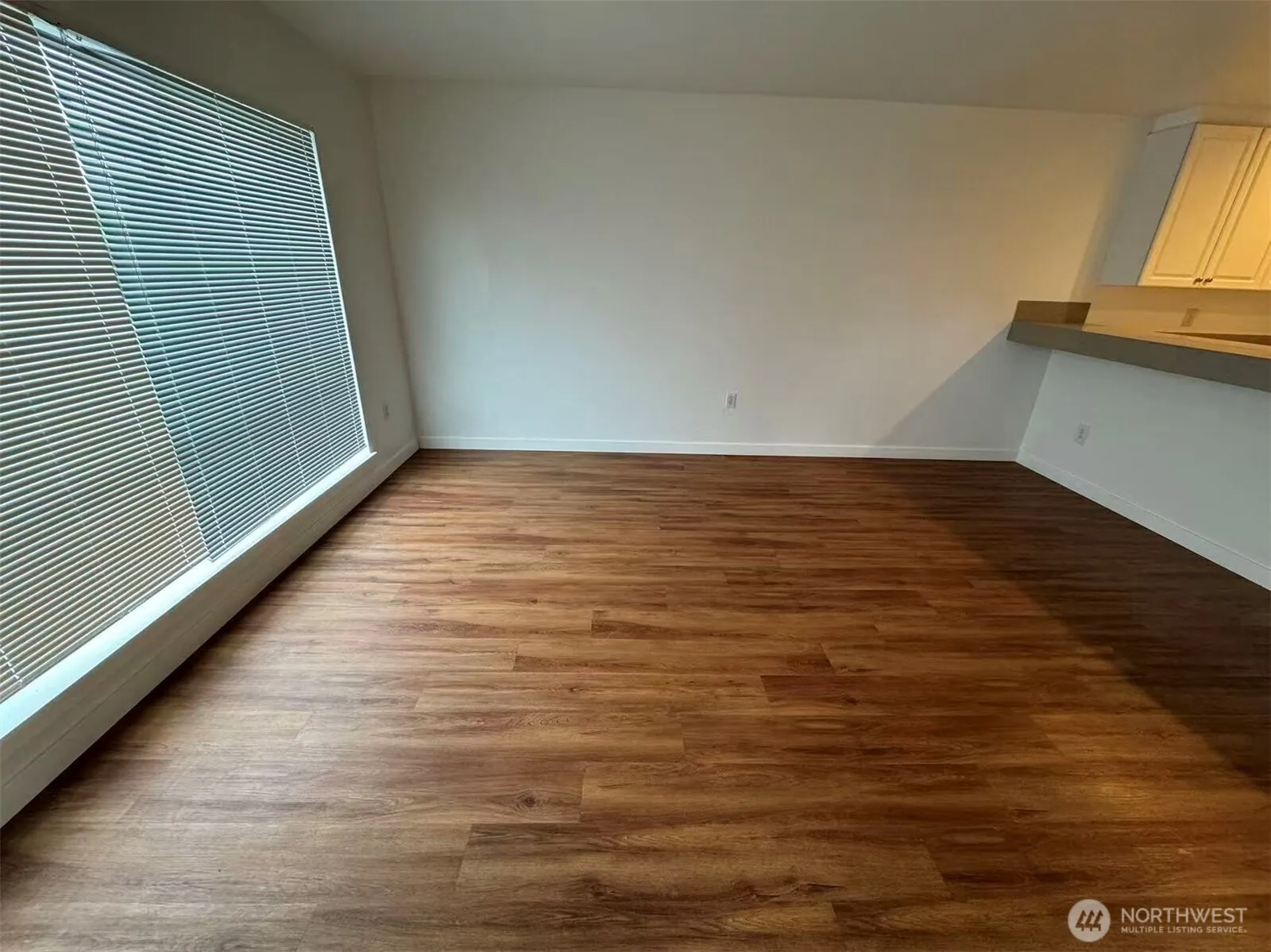 321 10th Avenue S #507, Seattle, WA 98104