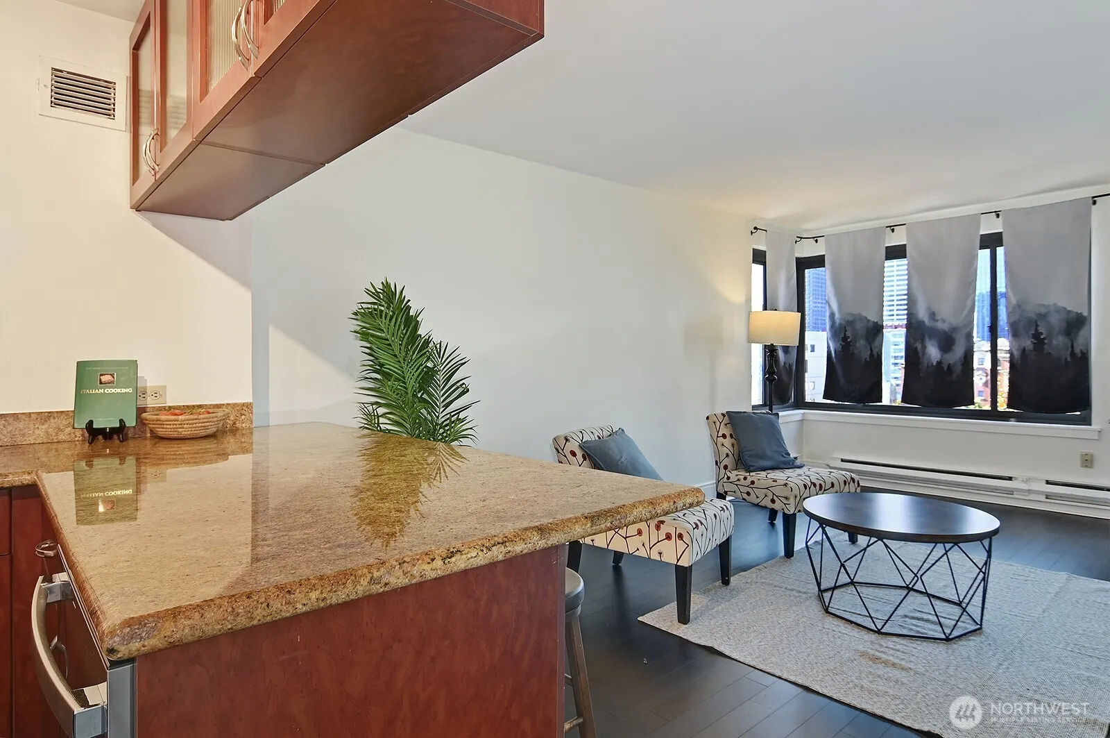 1105 Spring Street #709, Seattle, WA 98104